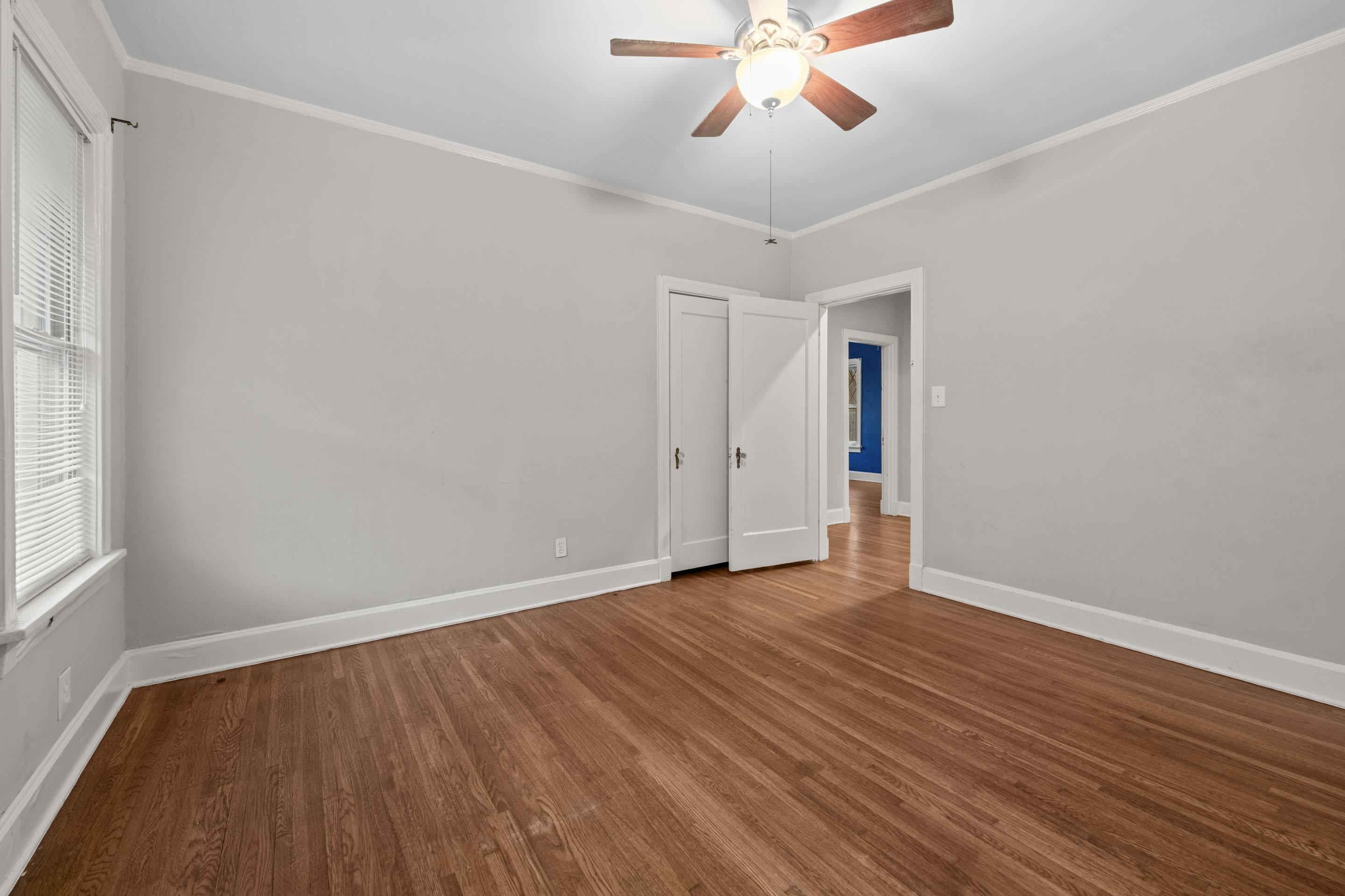 929 University St Property Photo 12