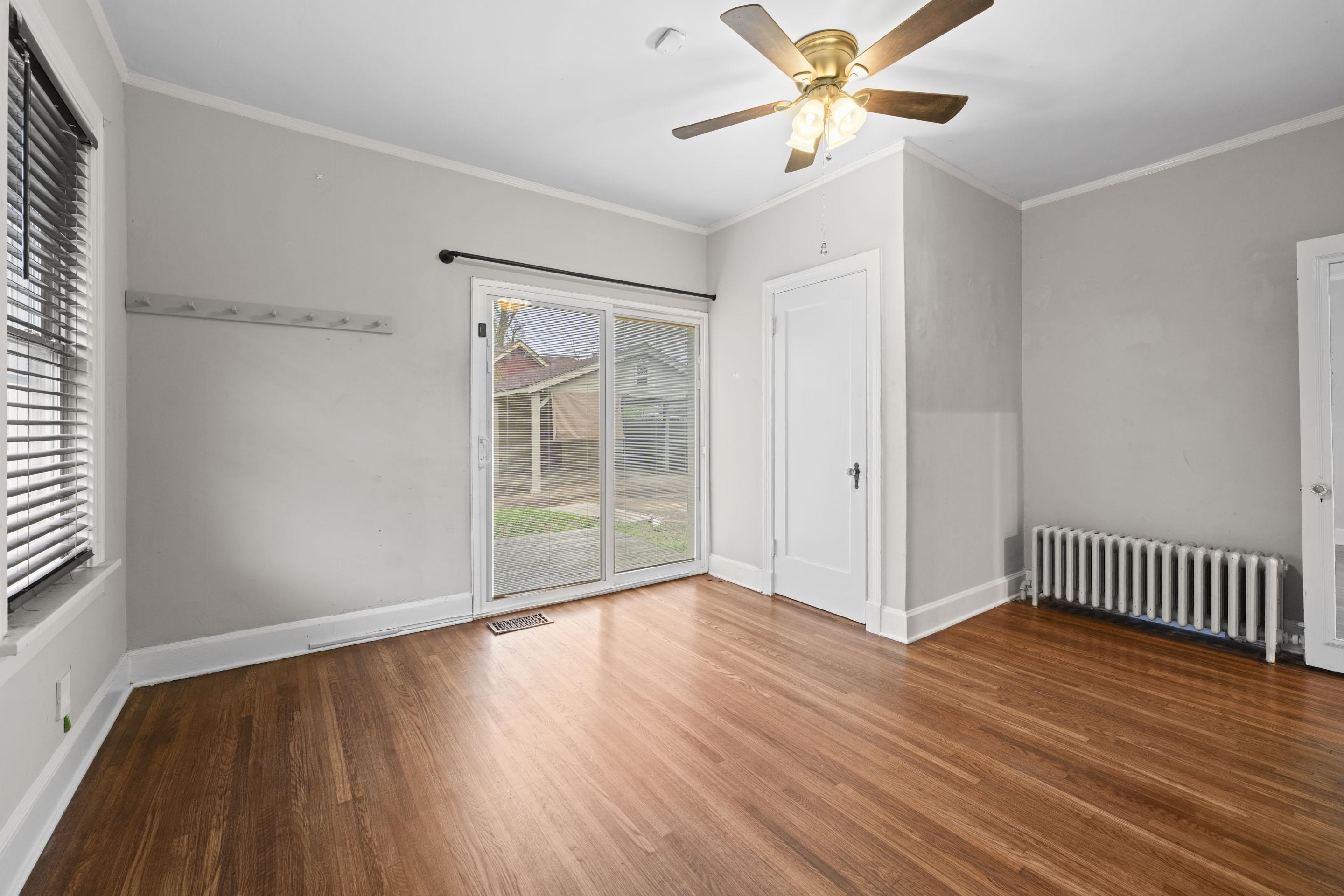 929 University St Property Photo 17