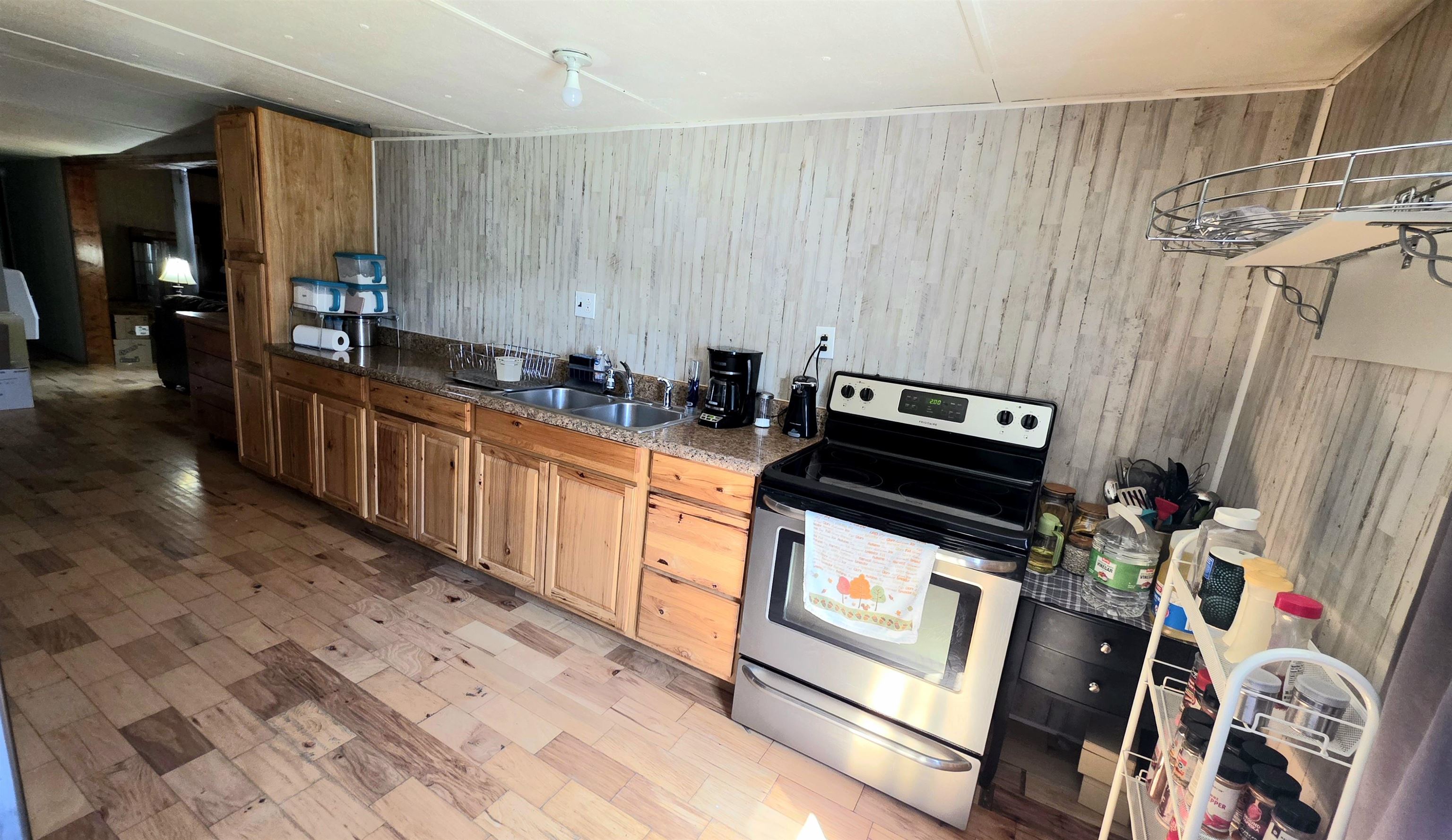 7265 Highway 69 Hwy Property Photo 4