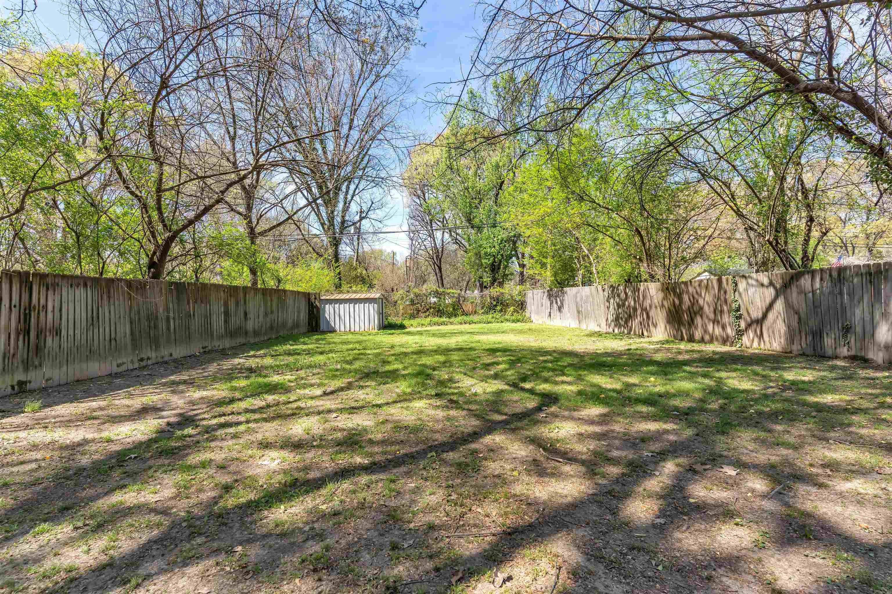 465 Gerald Rd Property Photo 25