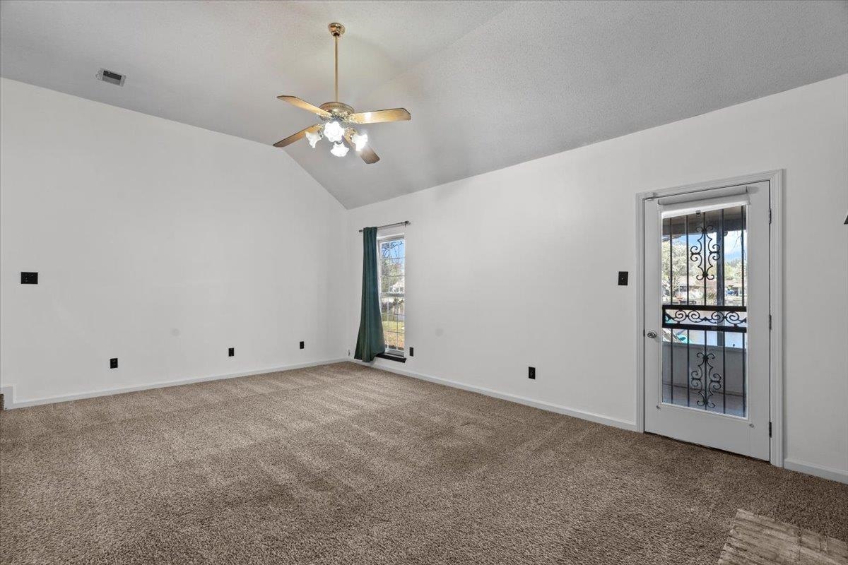 7360 Vondel Cv Property Photo 9