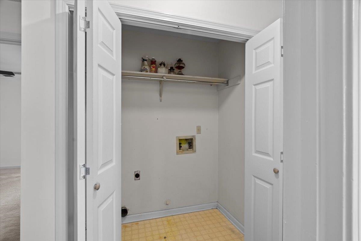 7360 Vondel Cv Property Photo 13