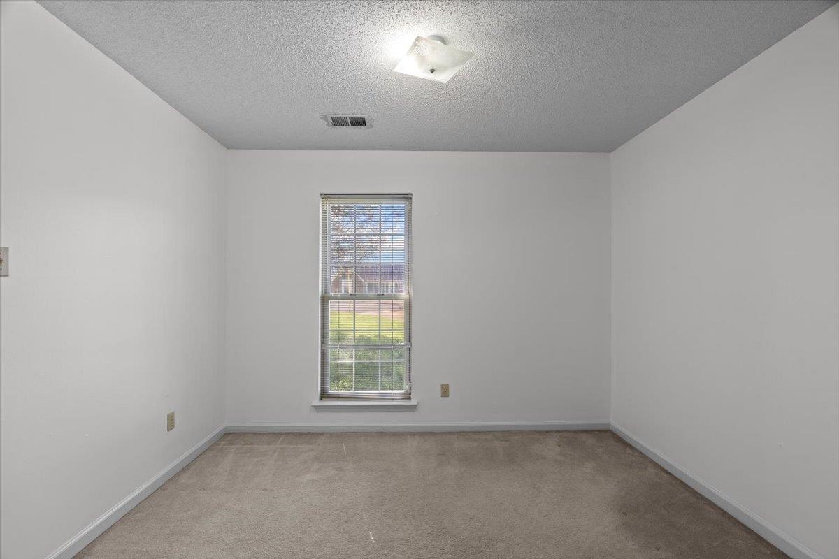 7360 Vondel Cv Property Photo 15
