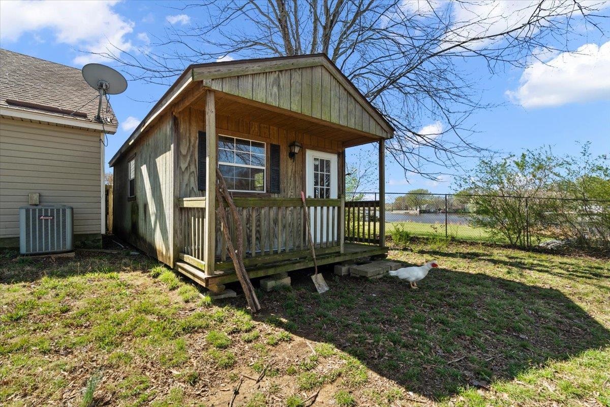 7360 Vondel Cv Property Photo 21