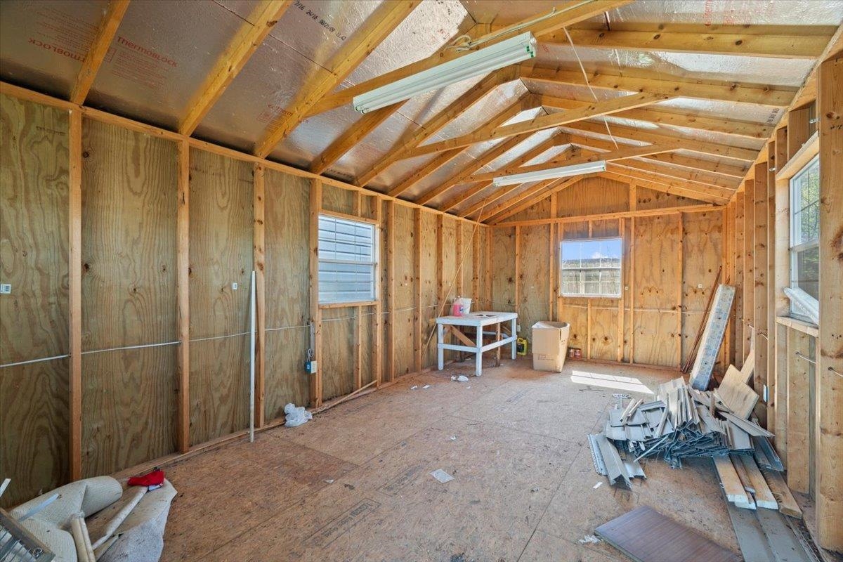 7360 Vondel Cv Property Photo 22