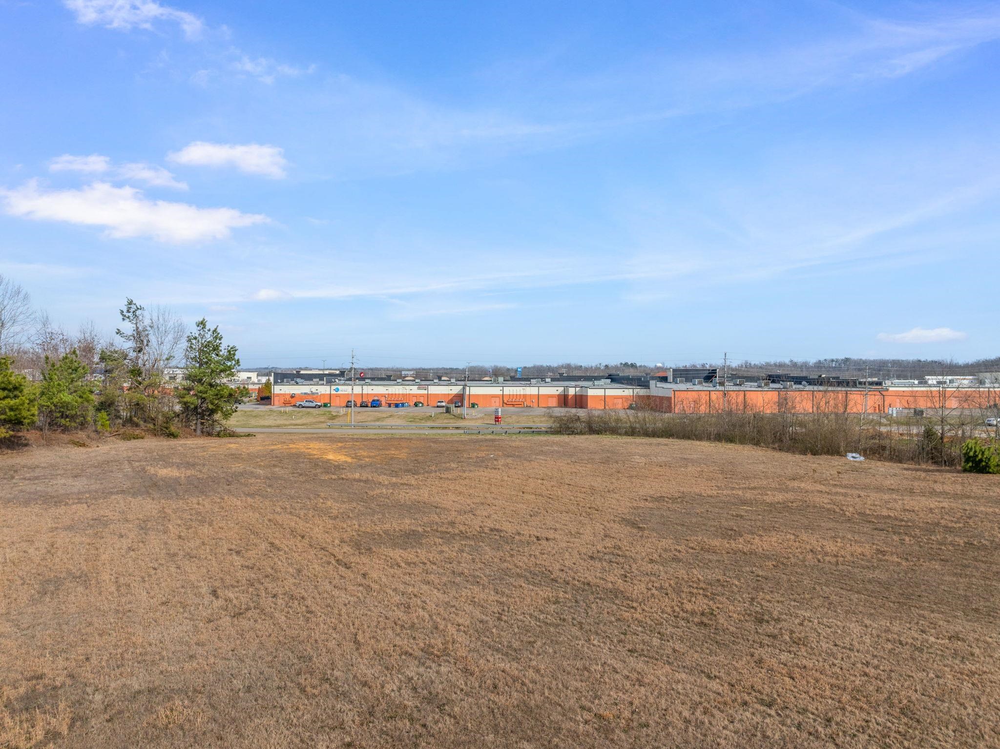 Tbd S Parkway St Property Photo 22