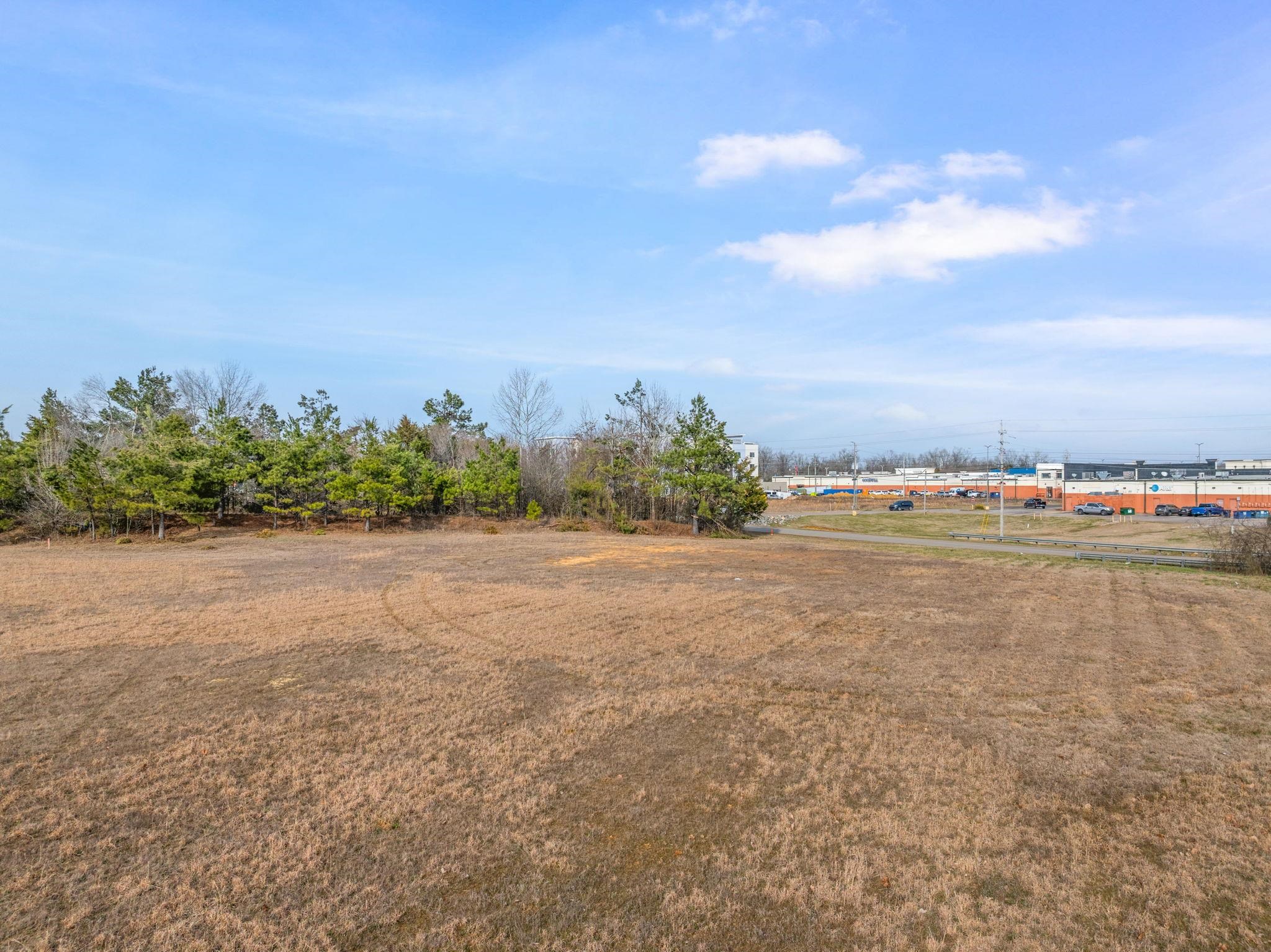 Tbd S Parkway St Property Photo 23