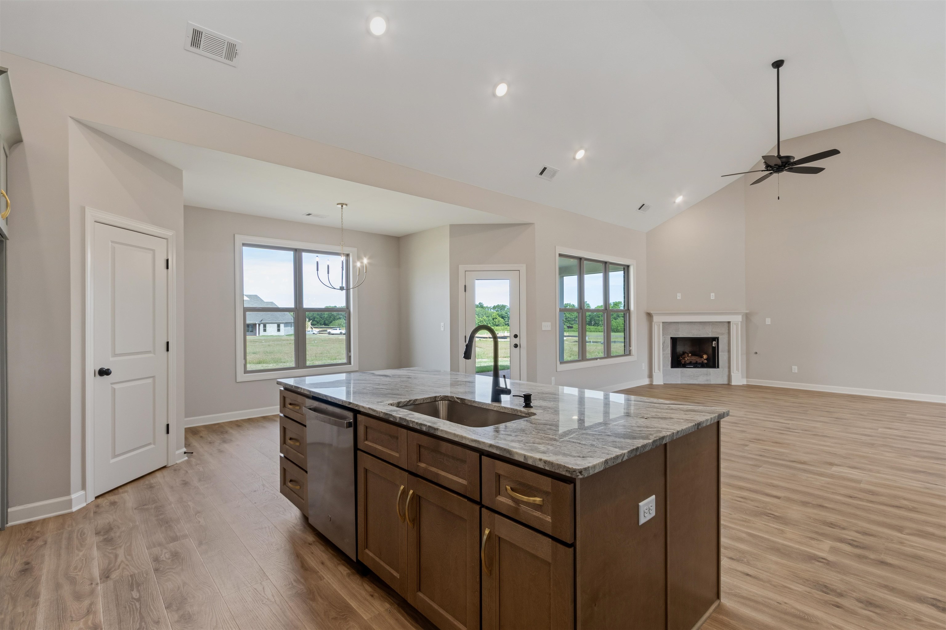 5311 Thunder Bolt Cv Property Photo 9