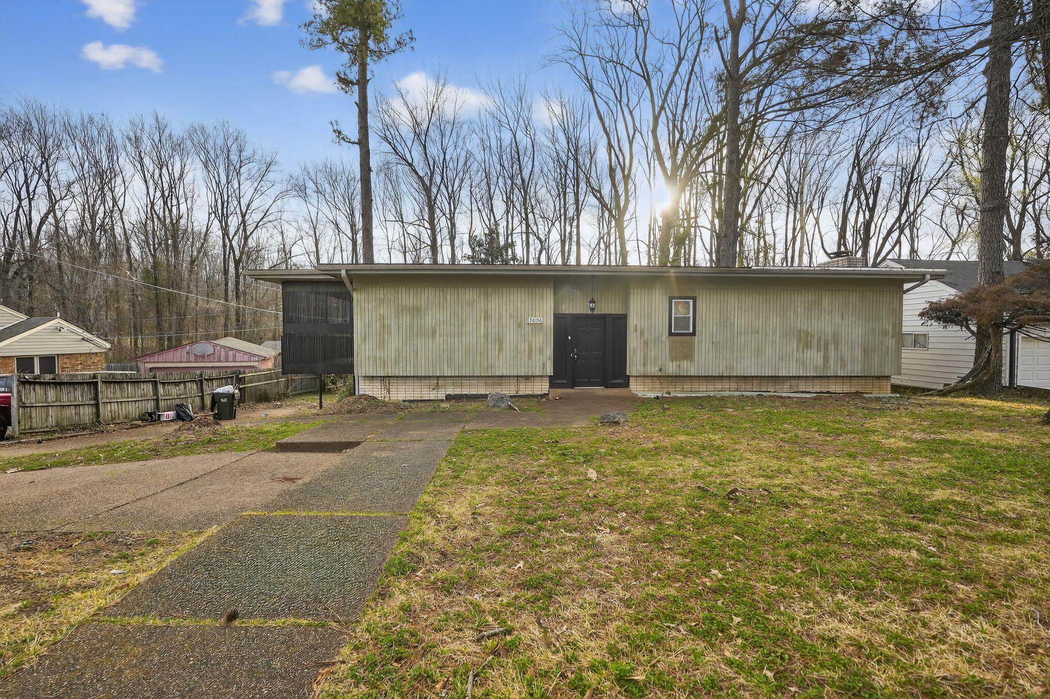 3696 JOSLYN ST Property Photo 1