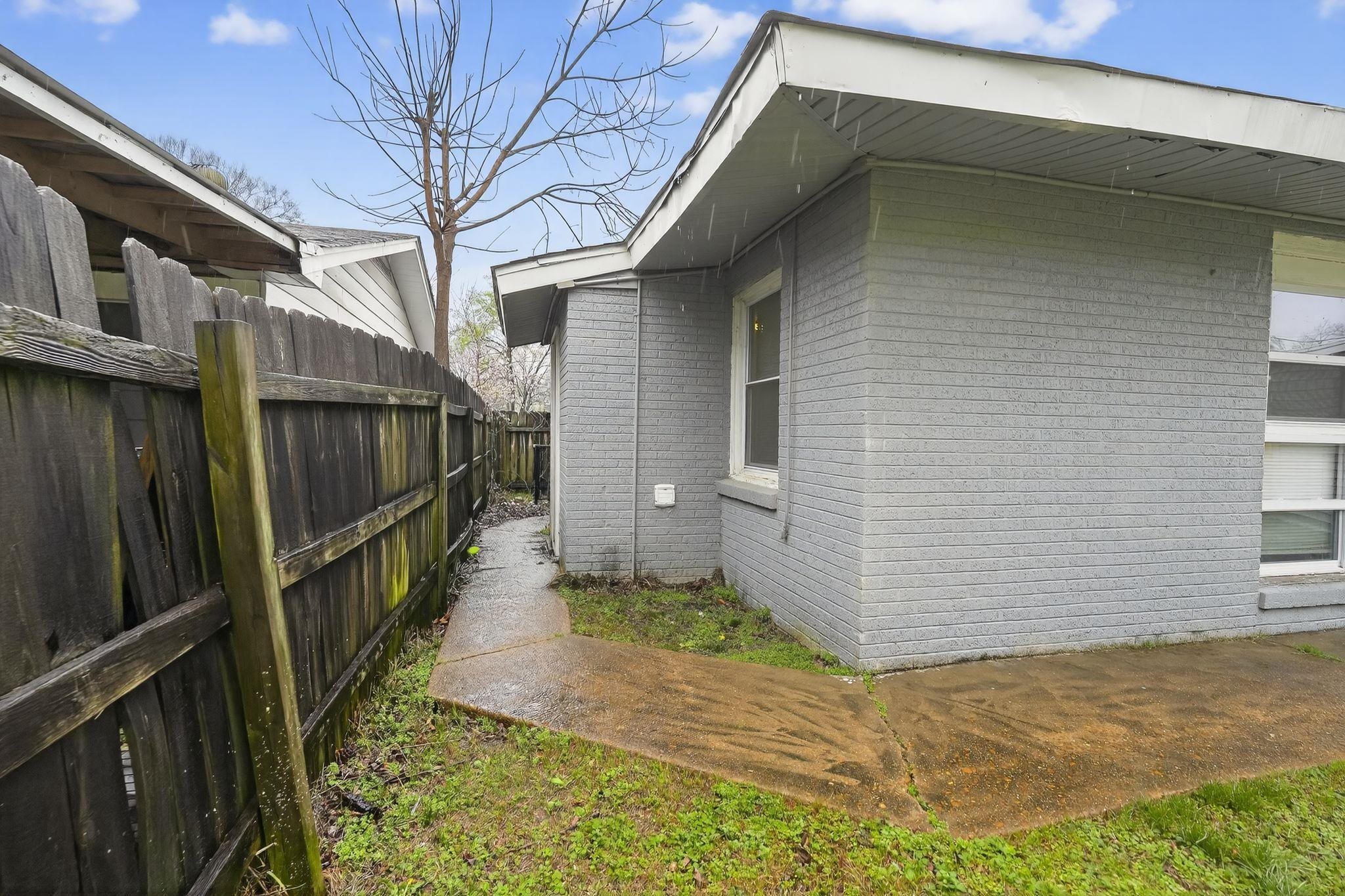 4223 Kimball Ave Property Photo 7