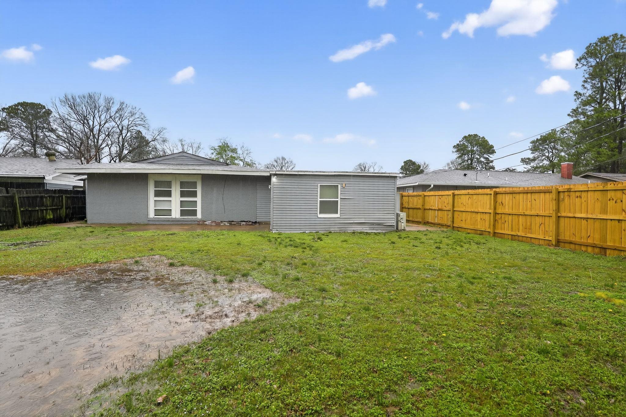 4223 Kimball Ave Property Photo 9