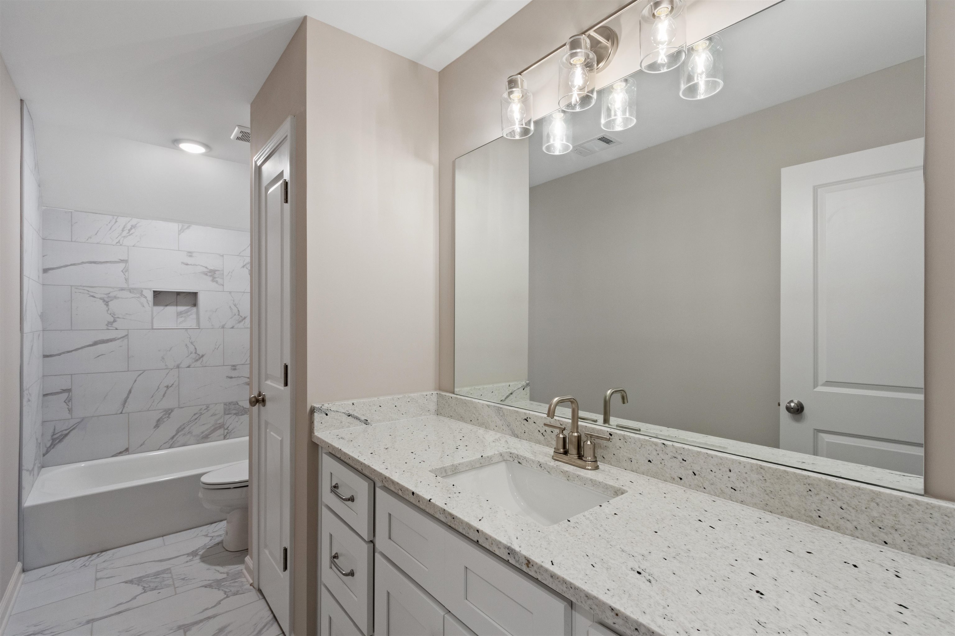 5322 Buttercup Ln Property Photo 20