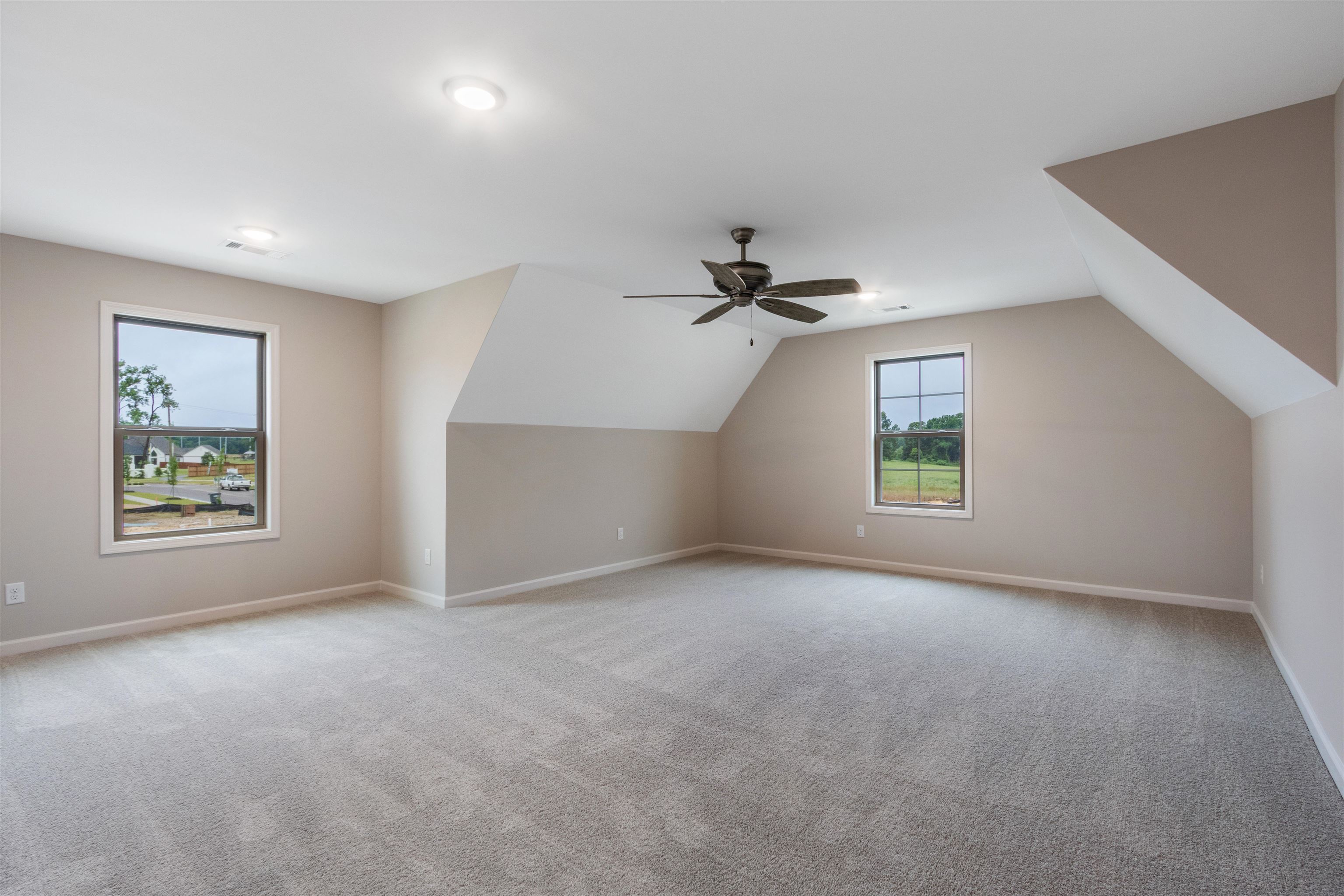 5322 Buttercup Ln Property Photo 21