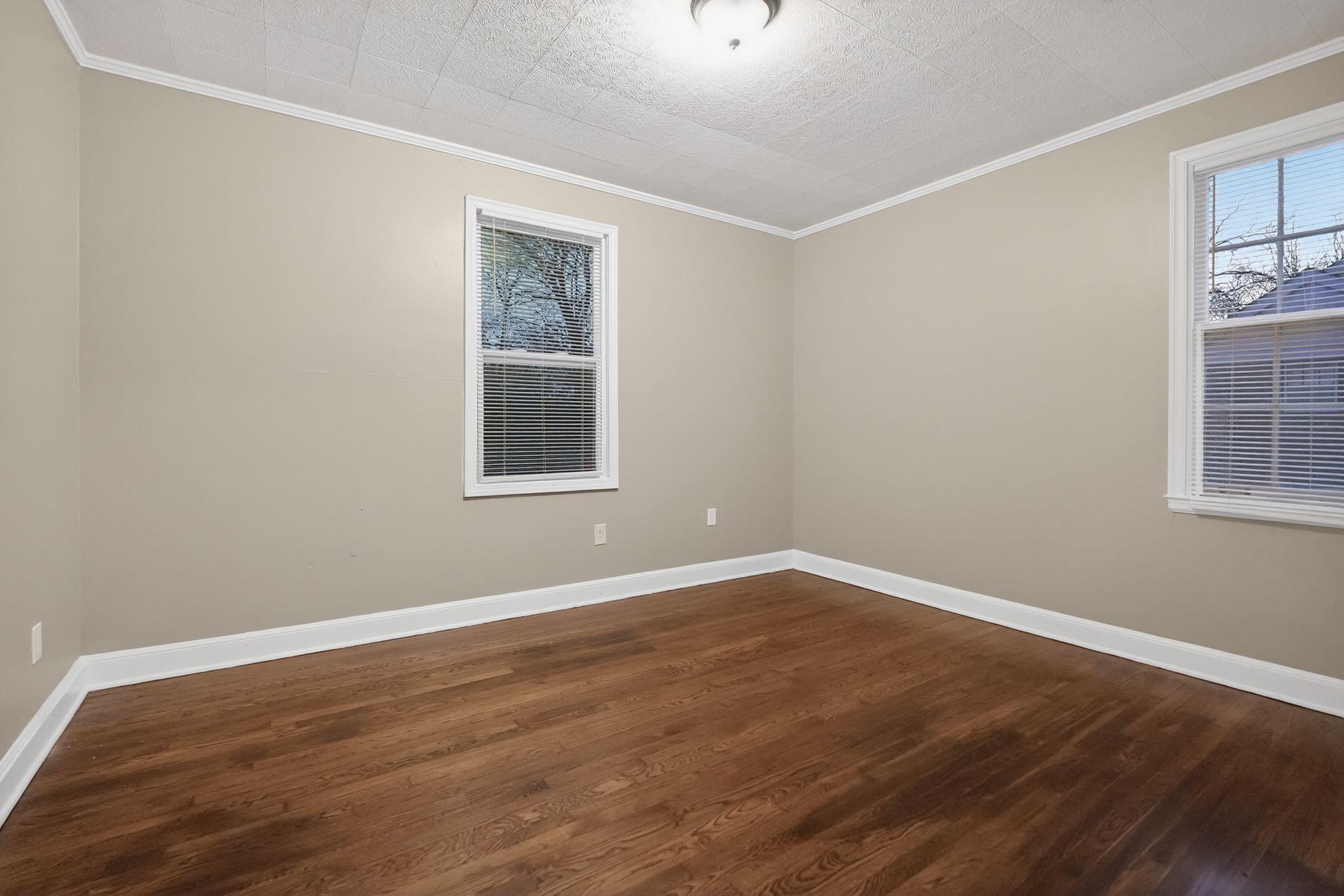 61 E Fernwood Ave Property Photo 13