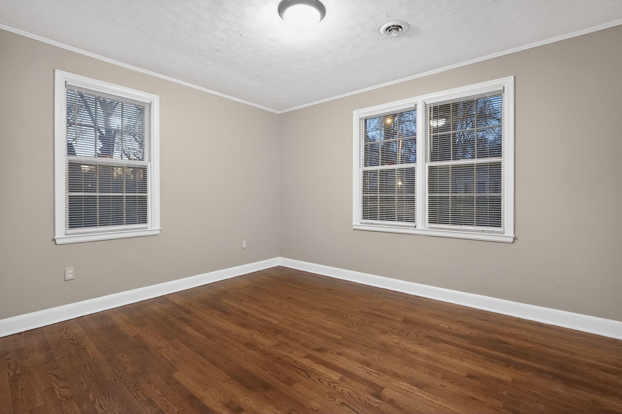61 E Fernwood Ave Property Photo 19