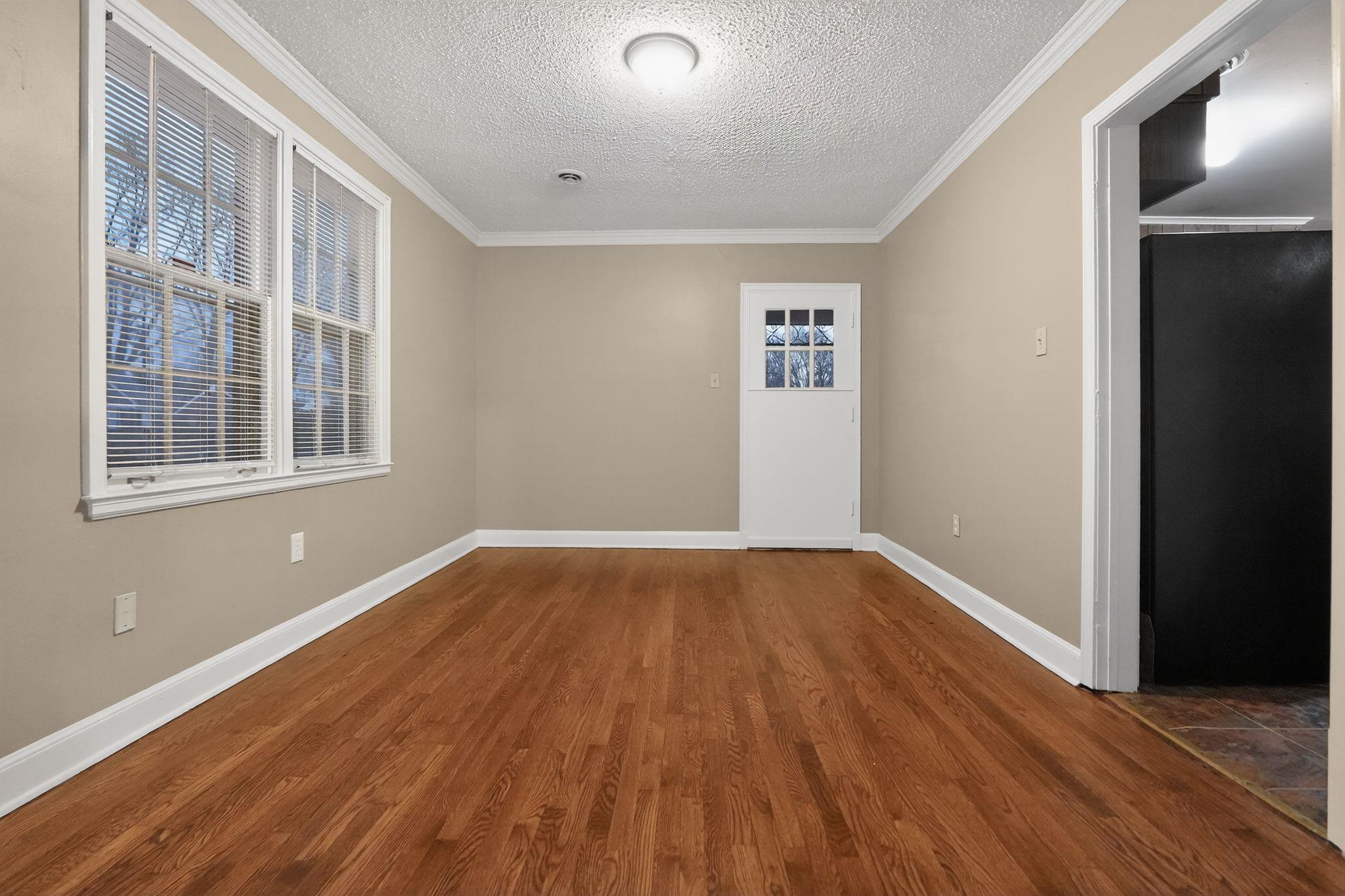 61 E Fernwood Ave Property Photo 21