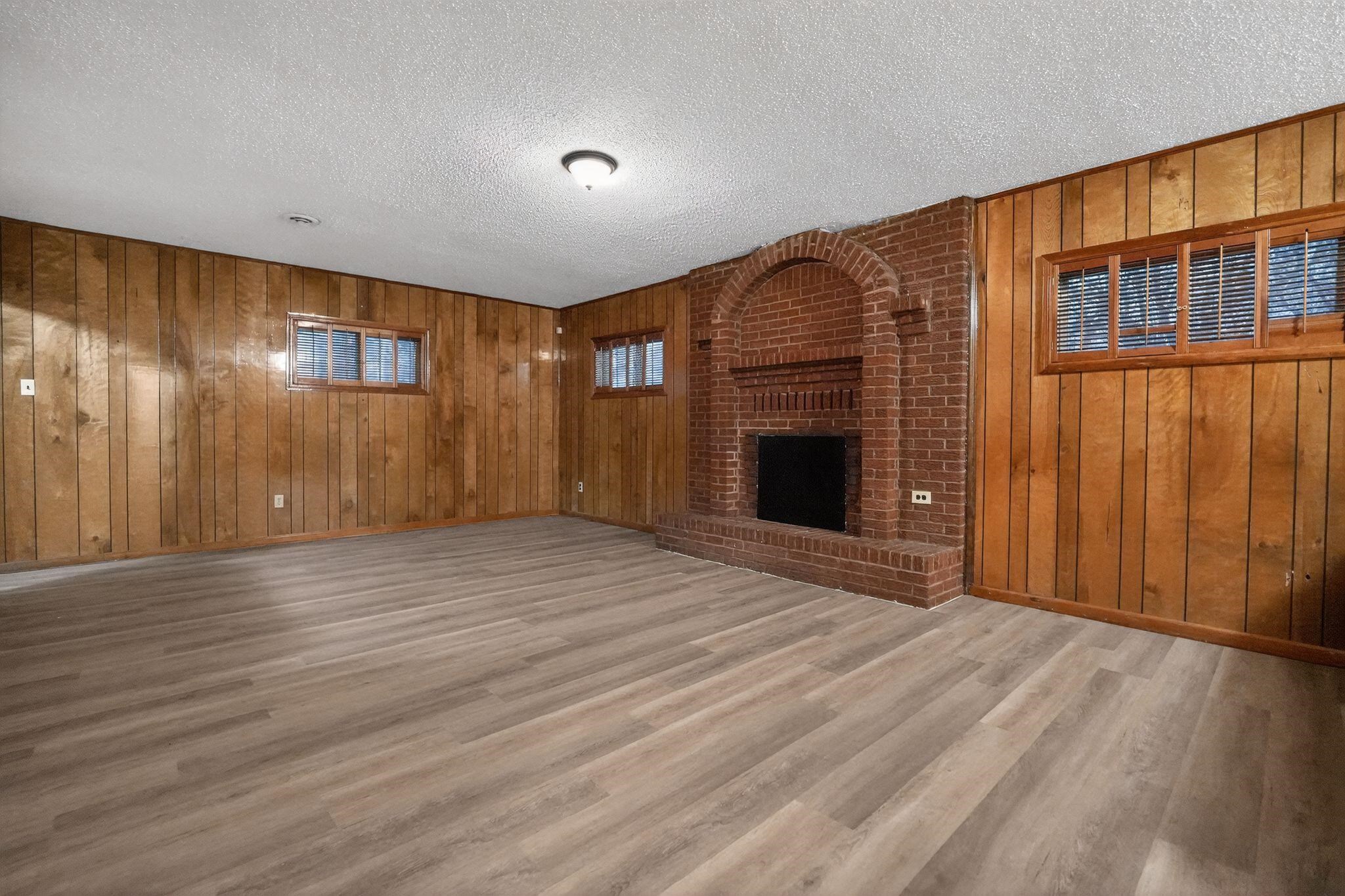 61 E Fernwood Ave Property Photo 26
