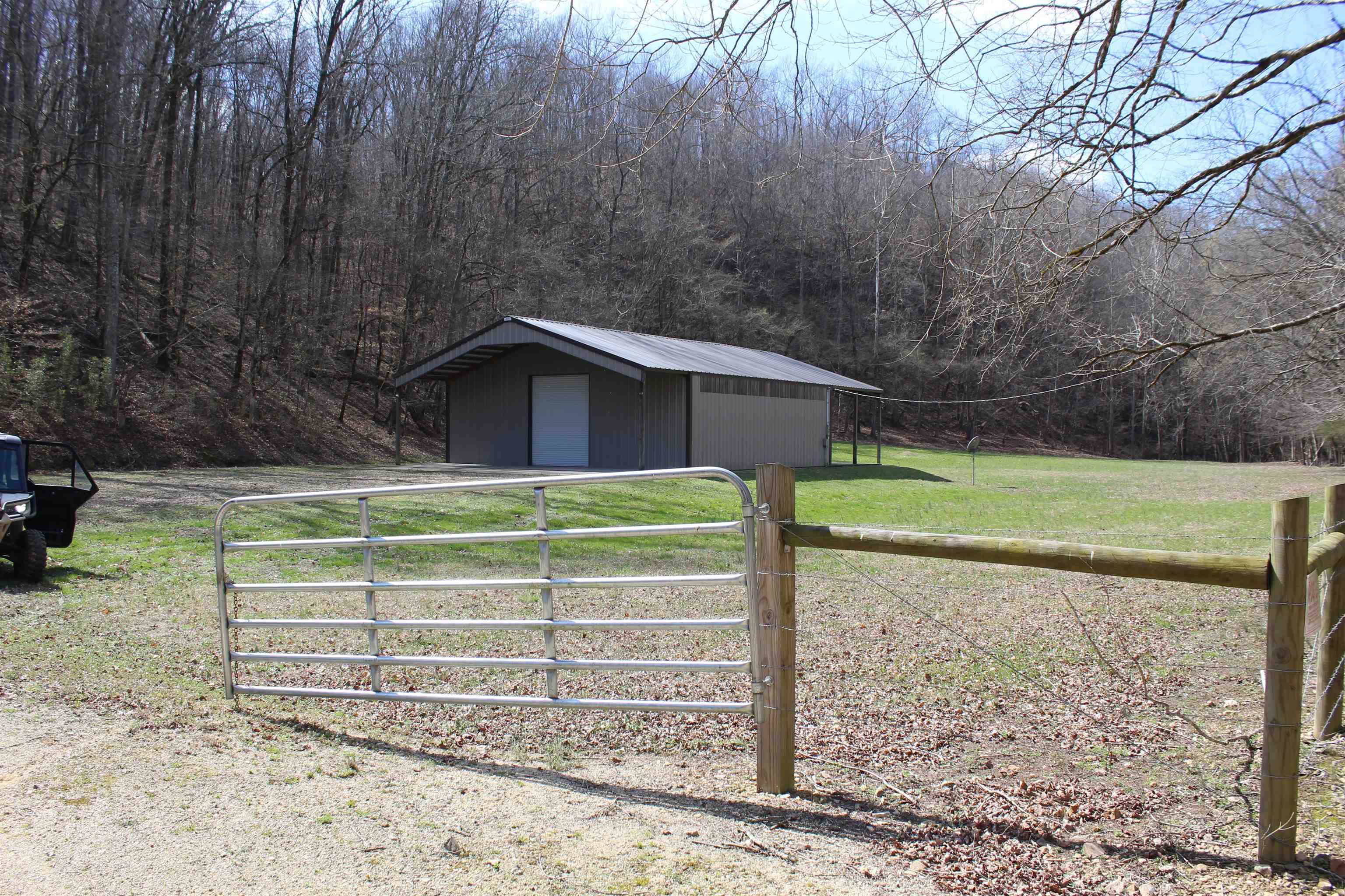 3842 Waterfall Creek Rd Property Photo 33