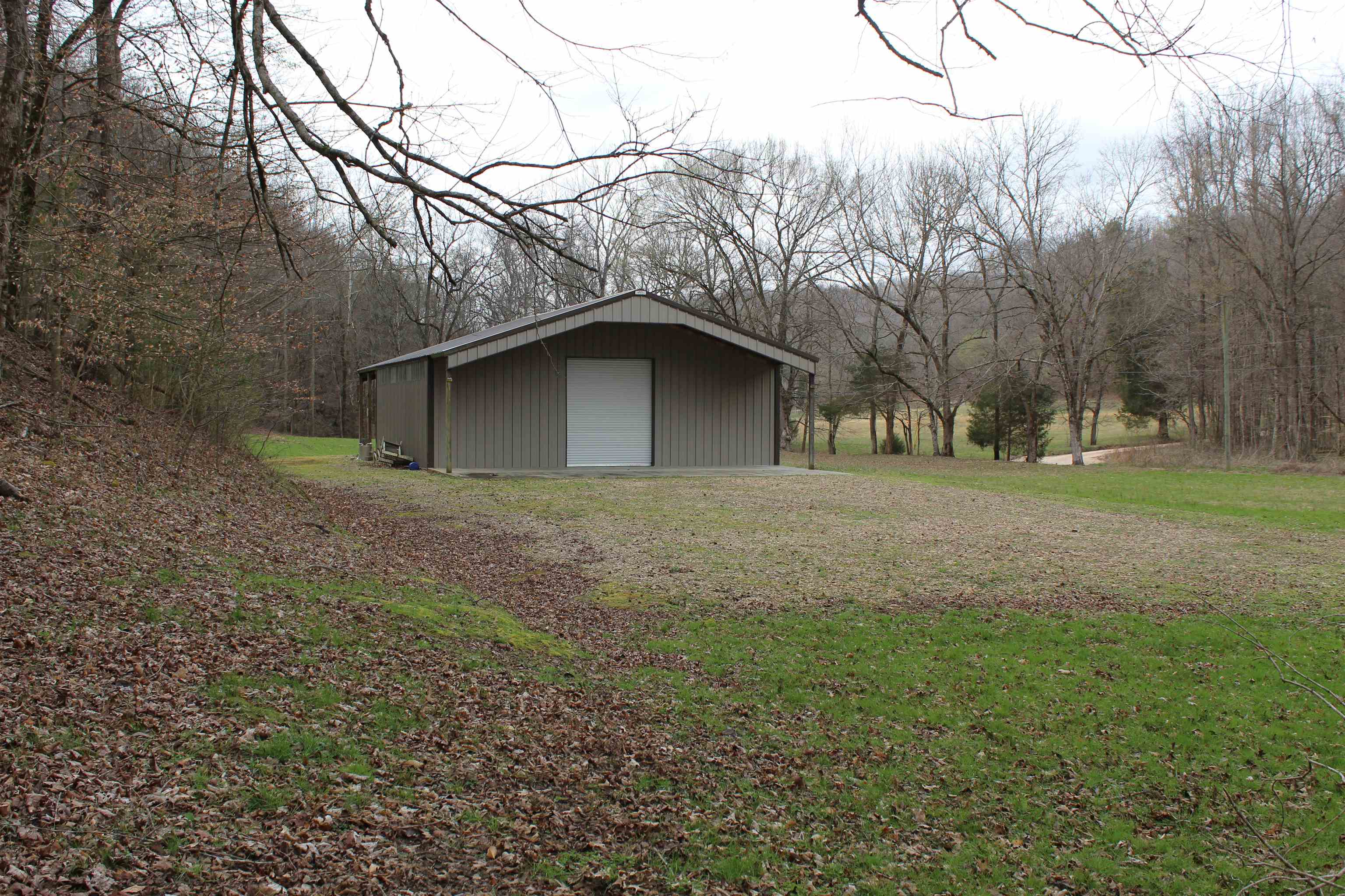 3842 Waterfall Creek Rd Property Photo 38