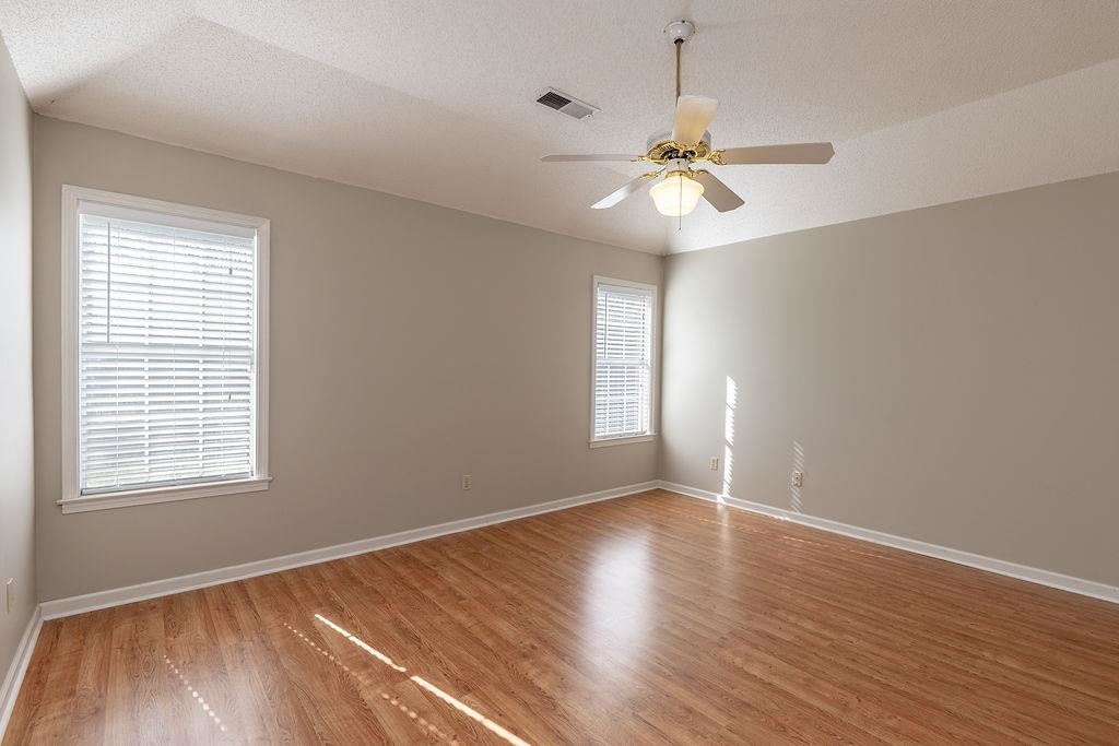 6895 Tiffany Oaks Cv Property Photo 12