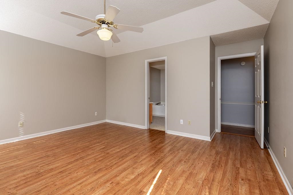 6895 Tiffany Oaks Cv Property Photo 13
