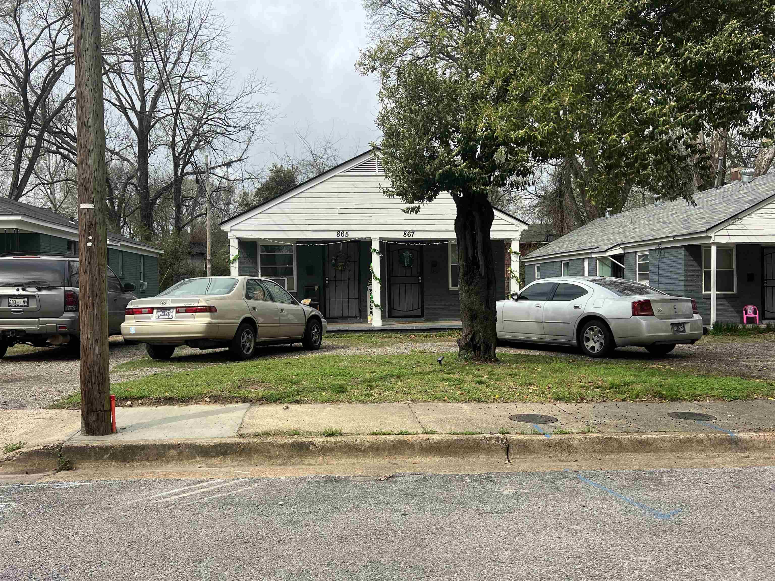 865 N BINGHAM ST Property Photo 1