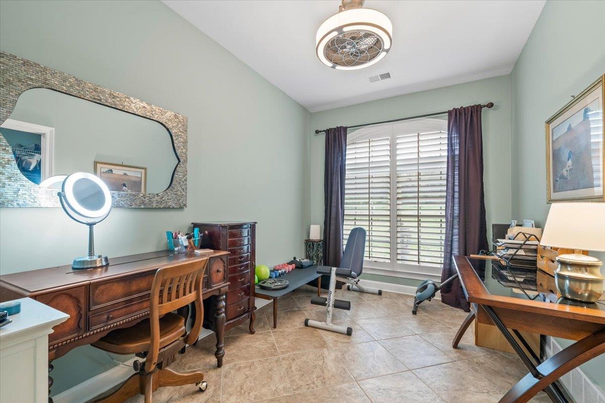 700 Keough Dr Property Photo 33