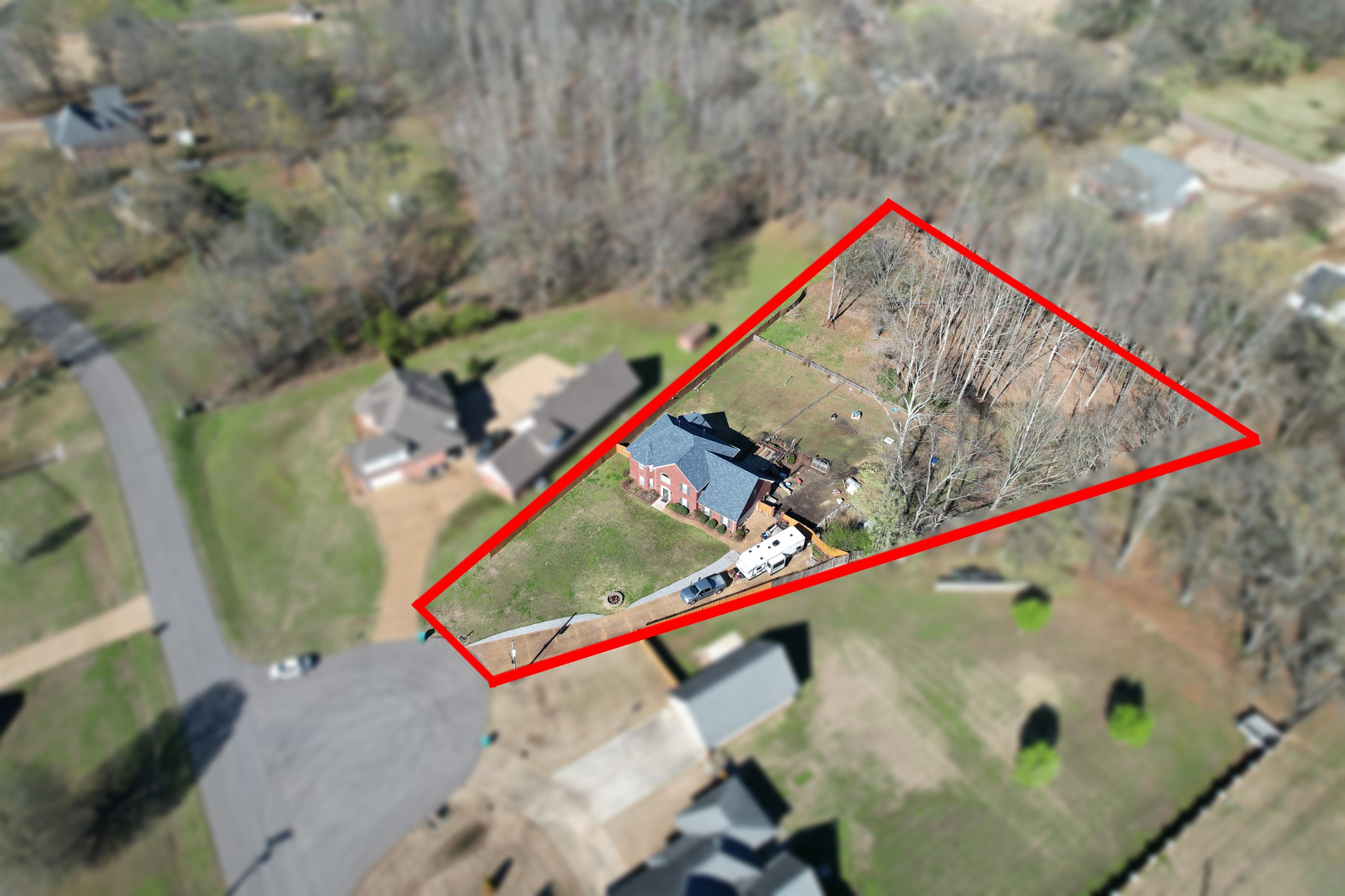 30 Woodmont Dr Property Photo 2