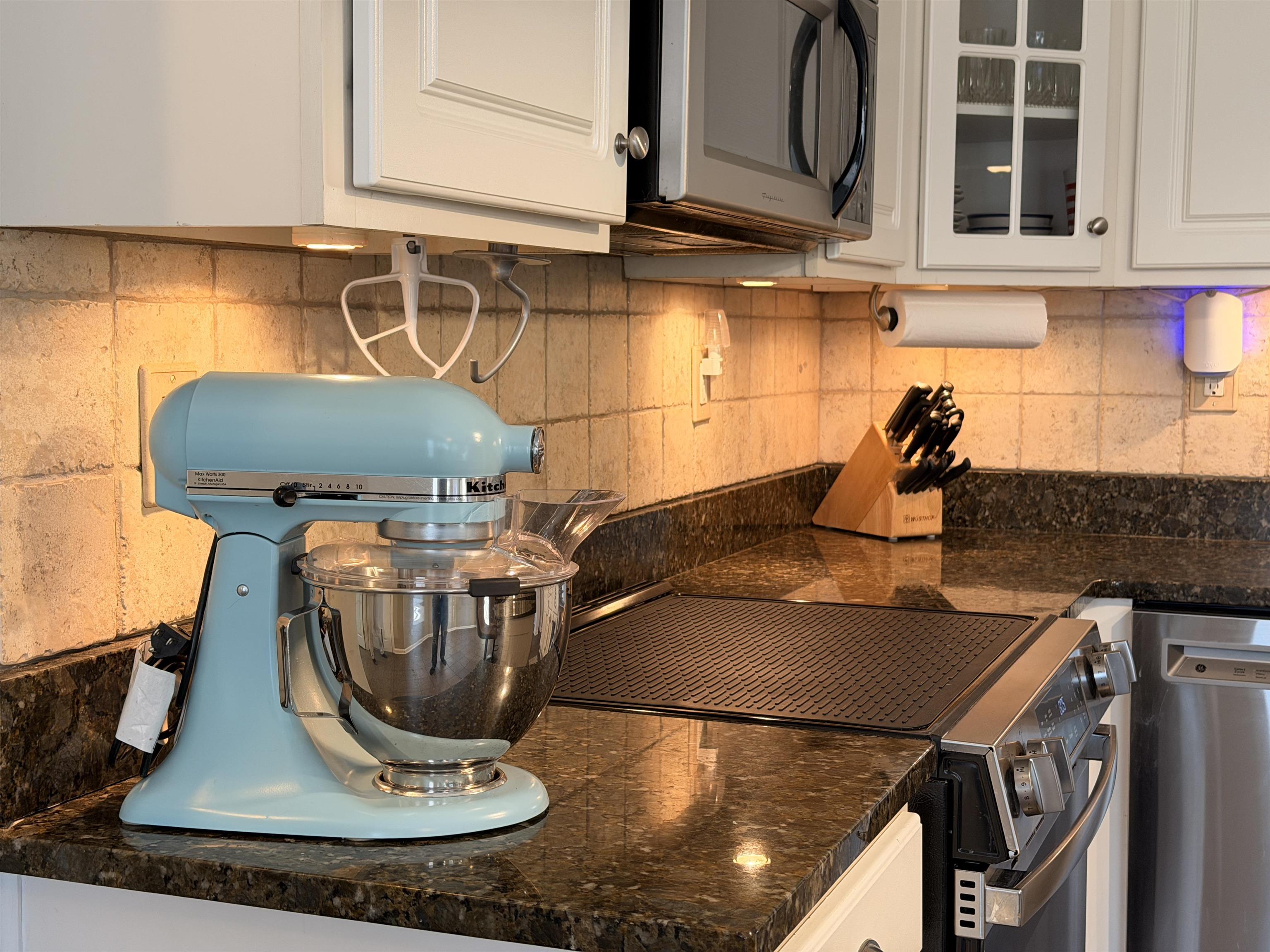 30 Woodmont Dr Property Photo 11