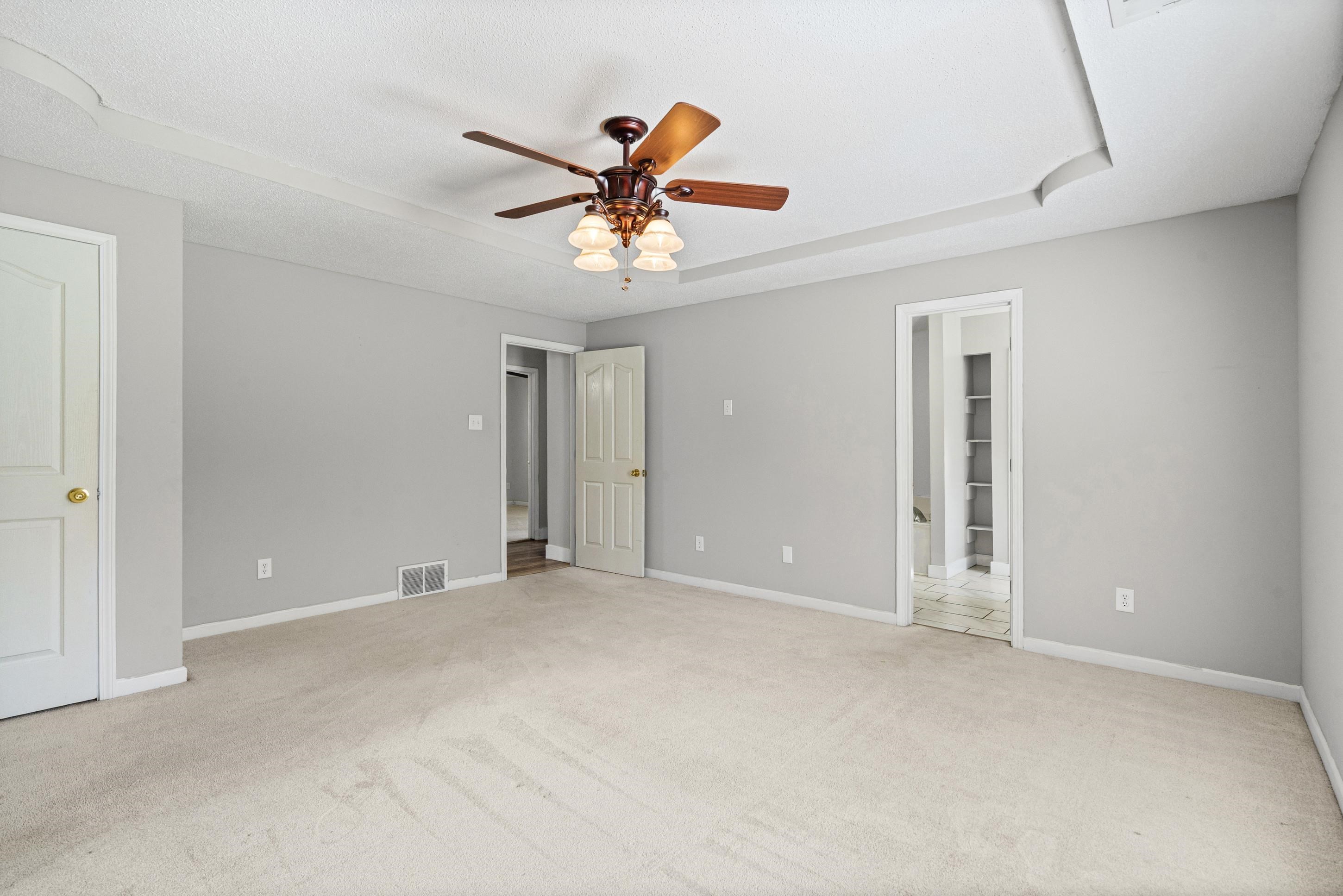 511 E Rae Dr Property Photo 12