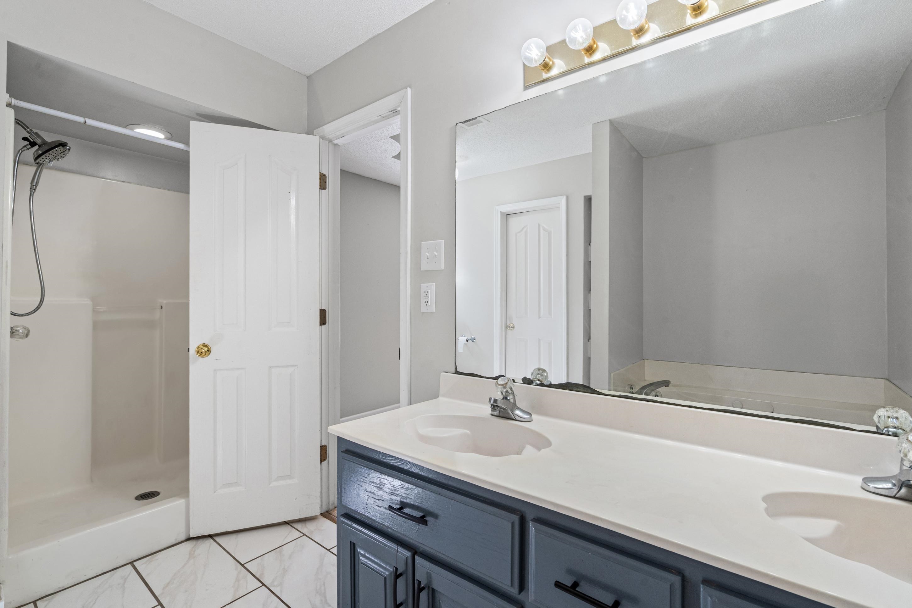 511 E Rae Dr Property Photo 13