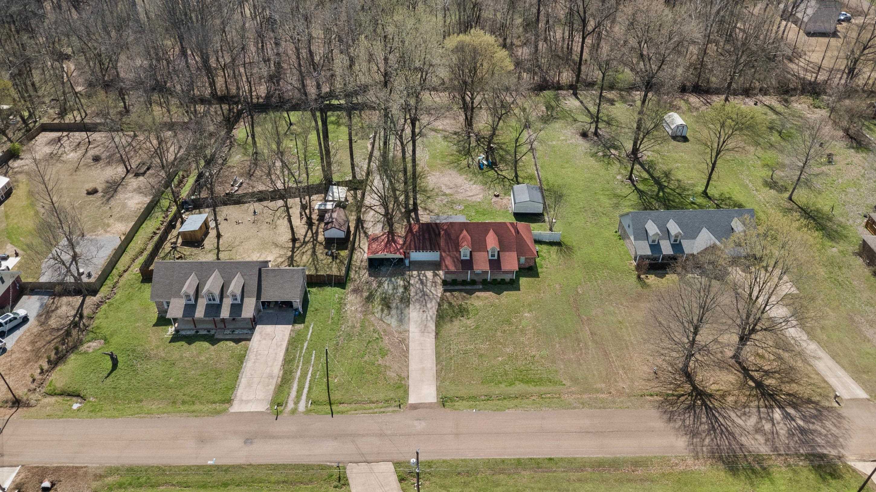 511 E Rae Dr Property Photo 25