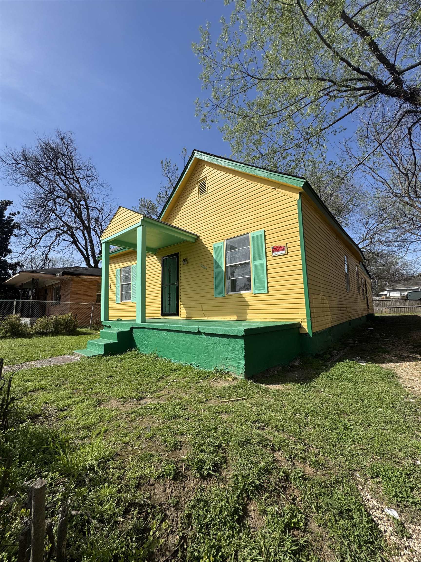 2548 Park Ave Property Photo 3