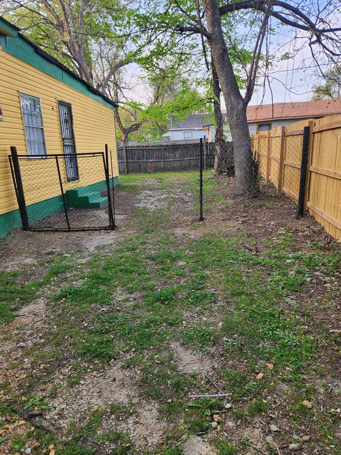 2548 Park Ave Property Photo 5