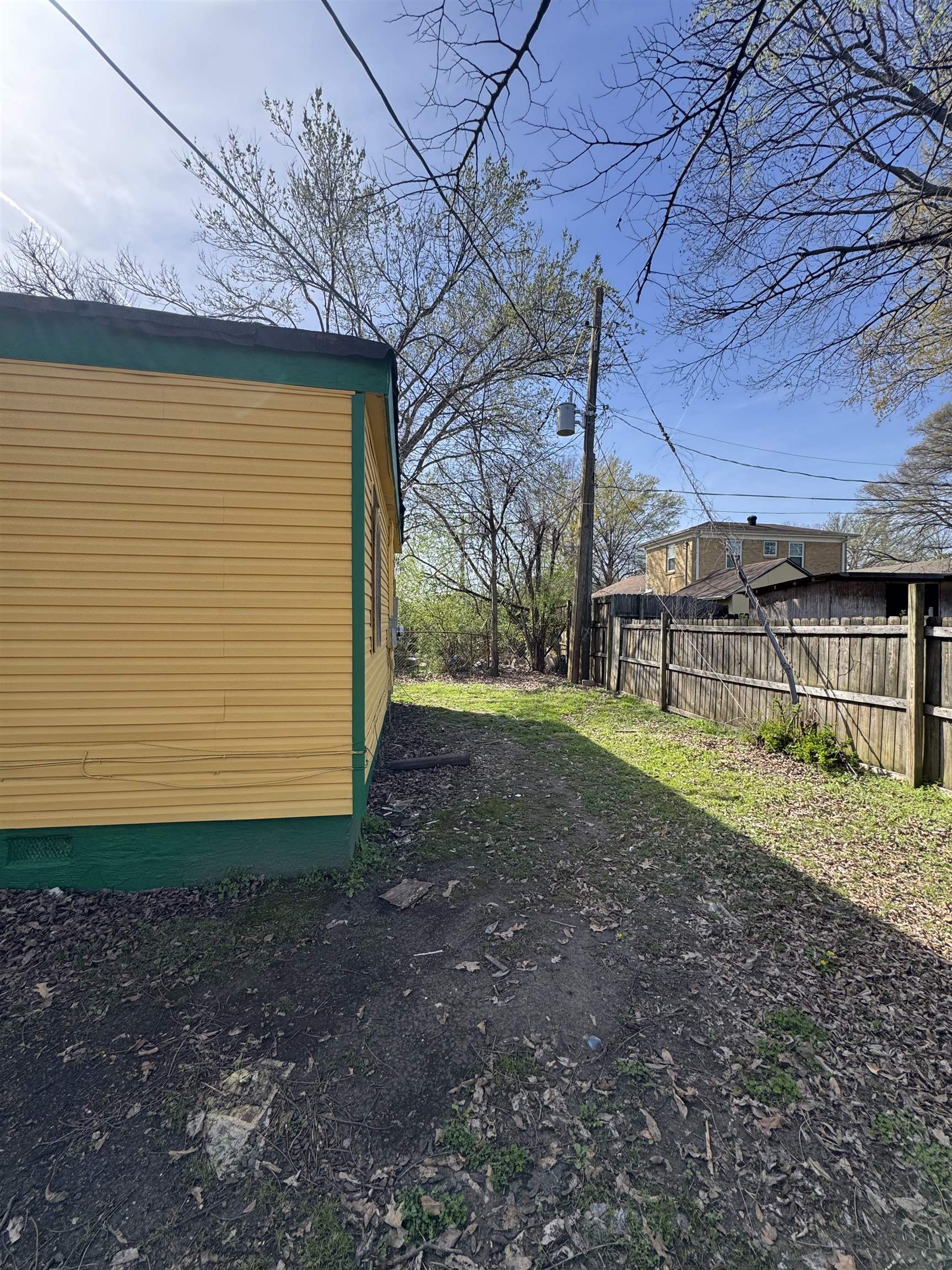 2548 Park Ave Property Photo 6