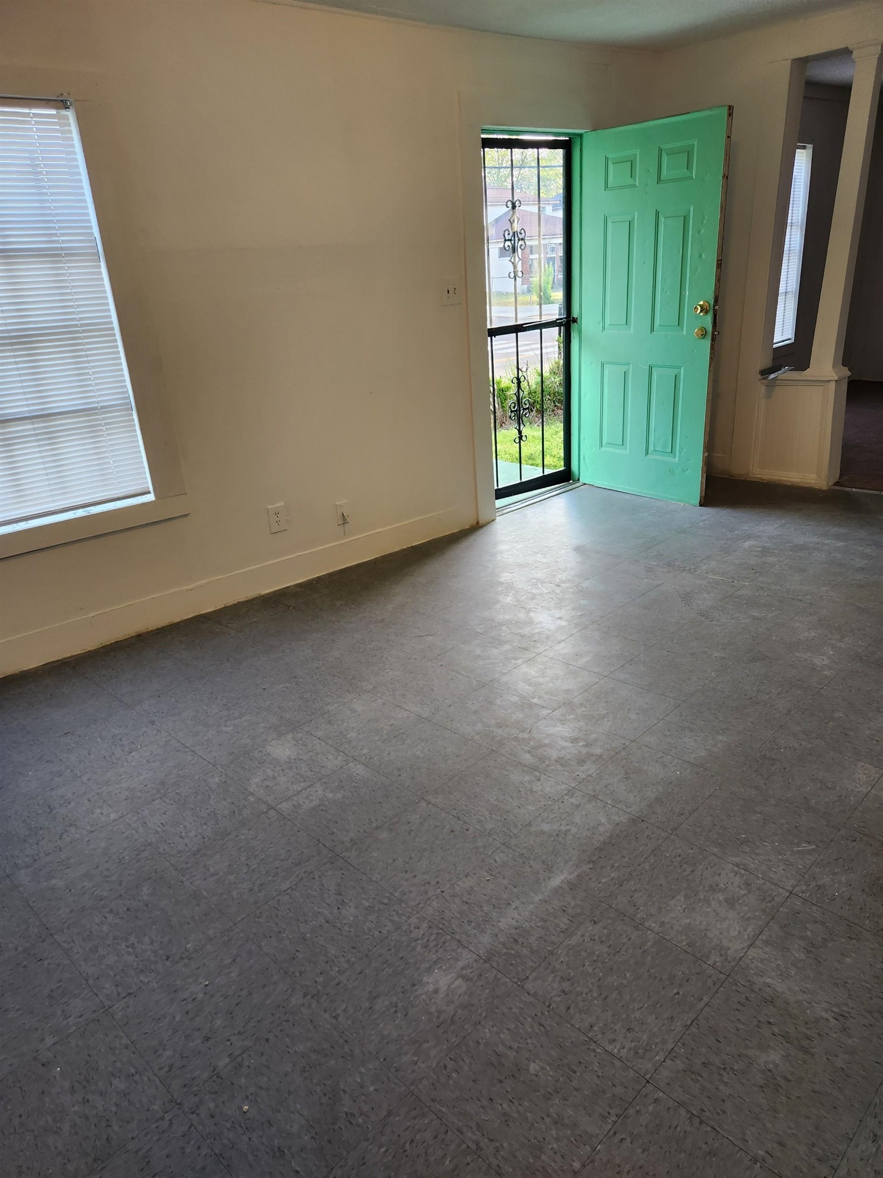 2548 Park Ave Property Photo 7