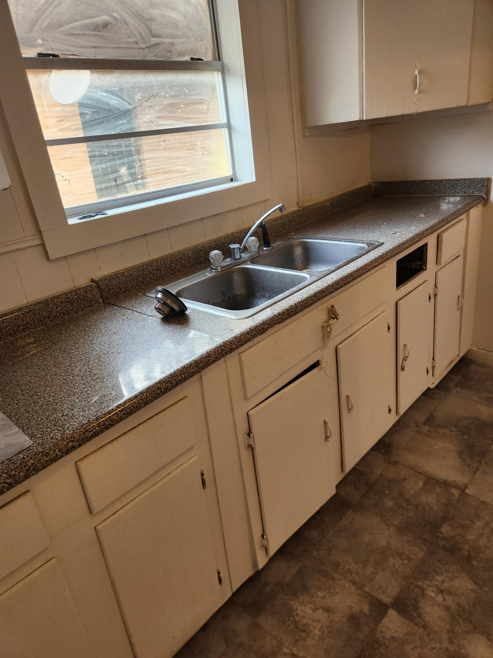 2548 Park Ave Property Photo 10