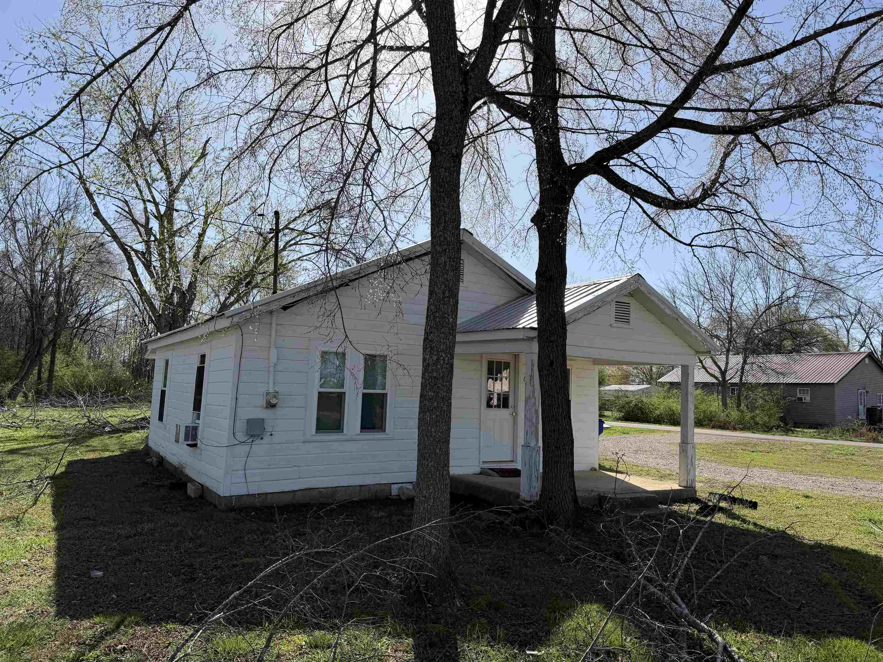680 Patterson Rd Property Photo 21