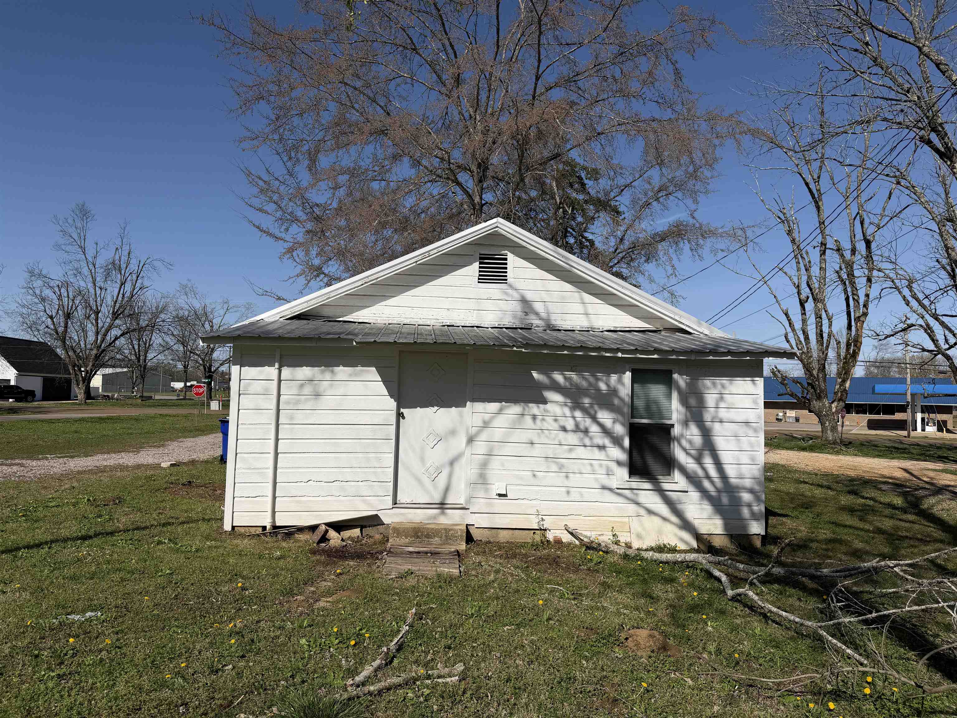 680 Patterson Rd Property Photo 26