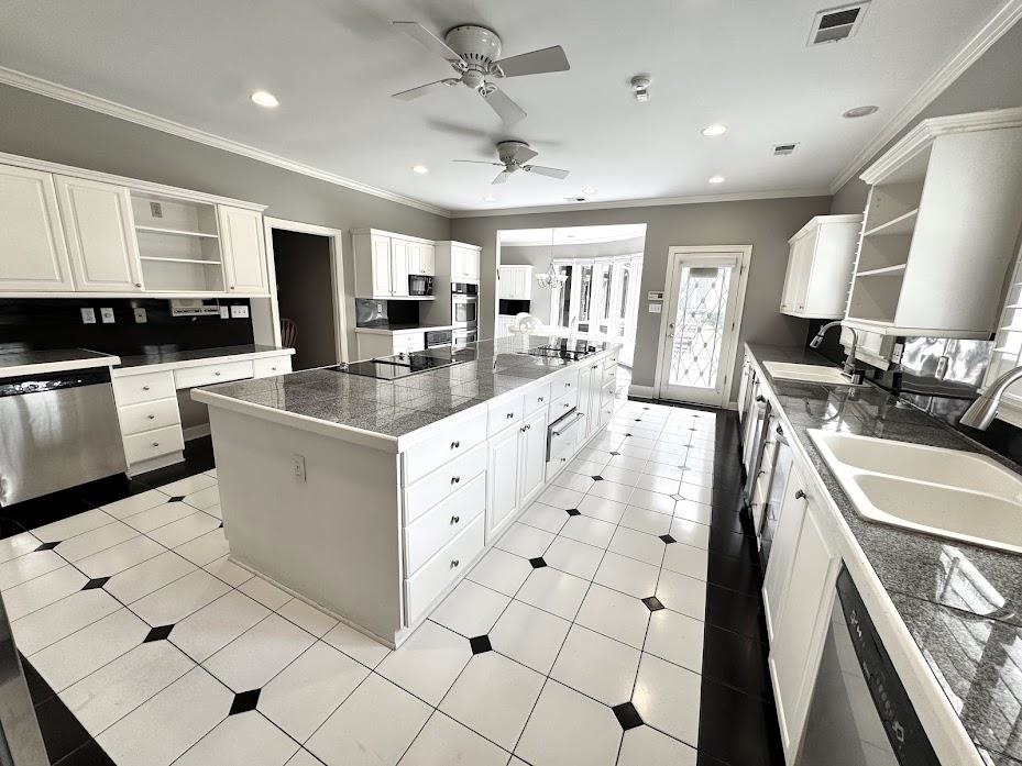 415 S Yates Cv Property Photo 10