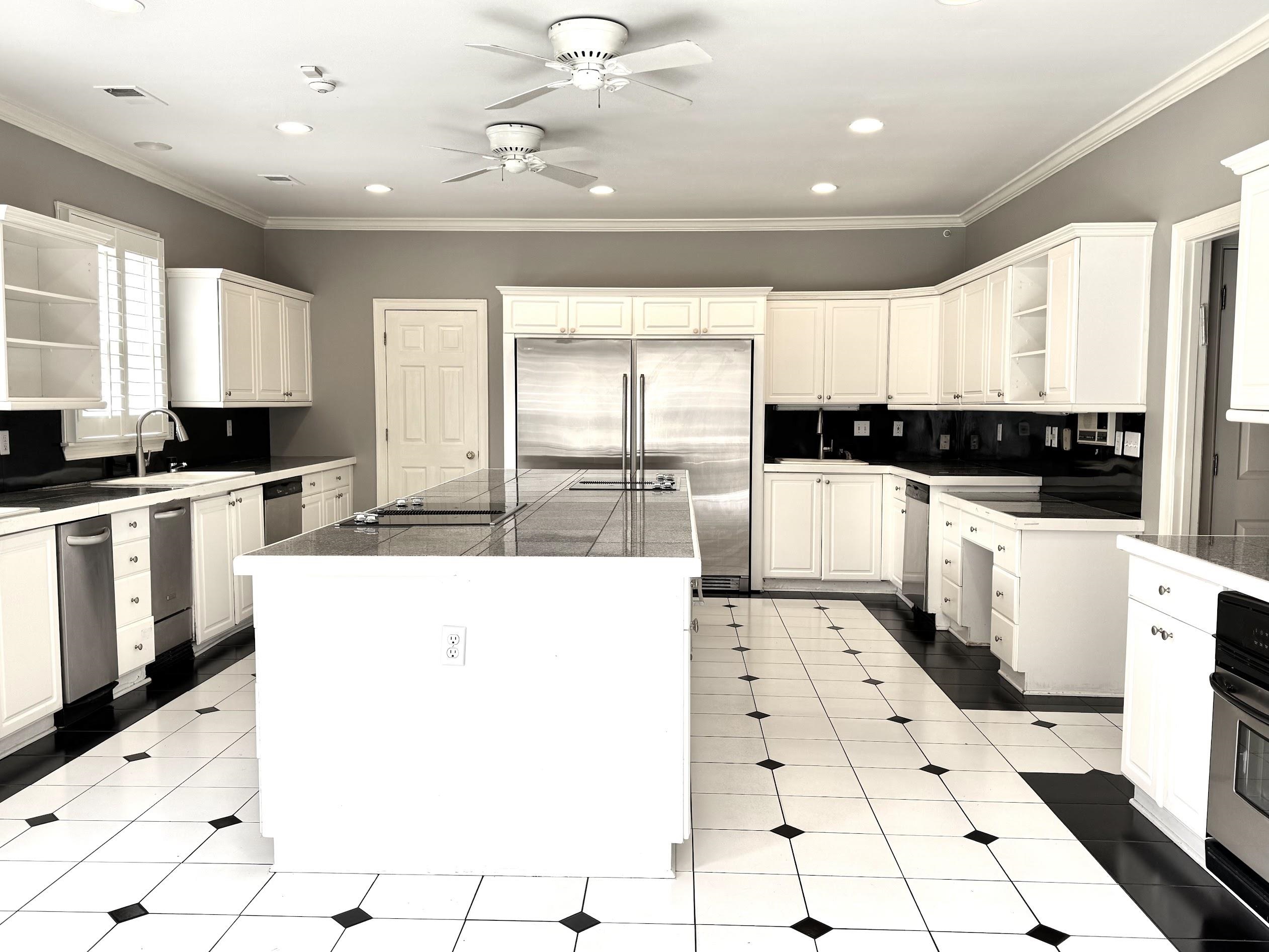 415 S Yates Cv Property Photo 11