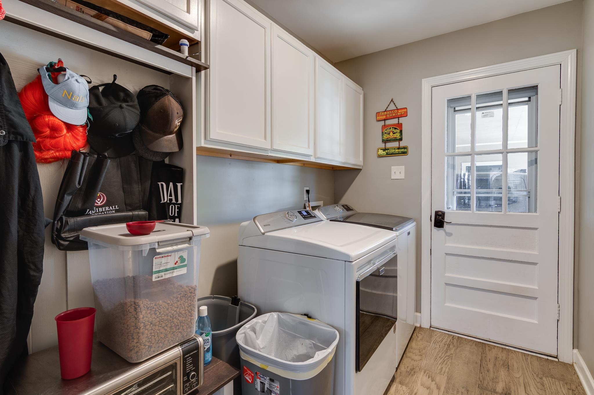 6764 Sunburst Cv Property Photo 2