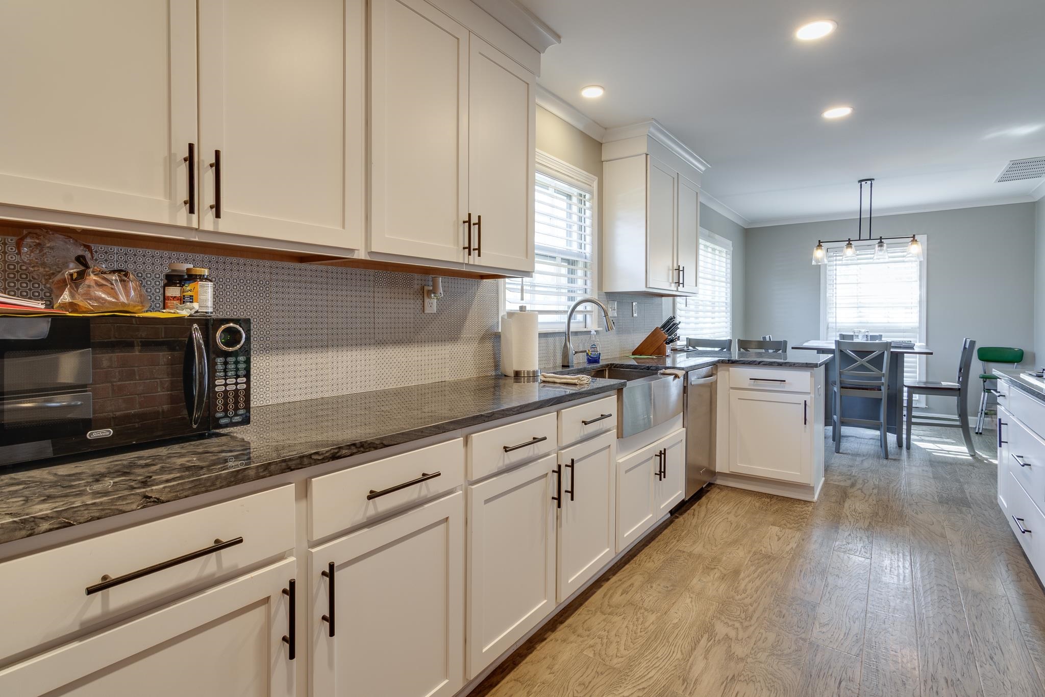 6764 Sunburst Cv Property Photo 4
