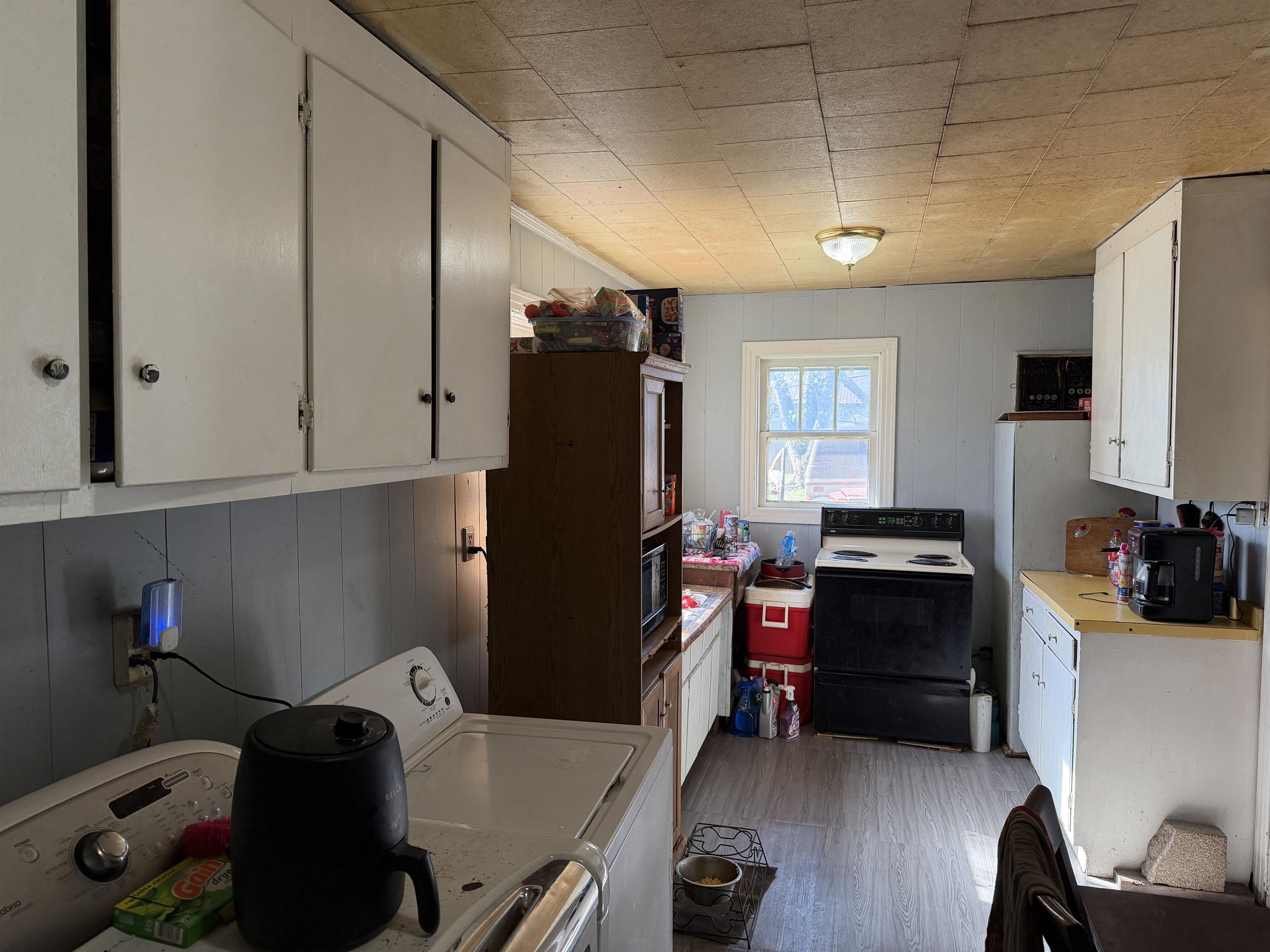 690 Patterson Rd Property Photo 12