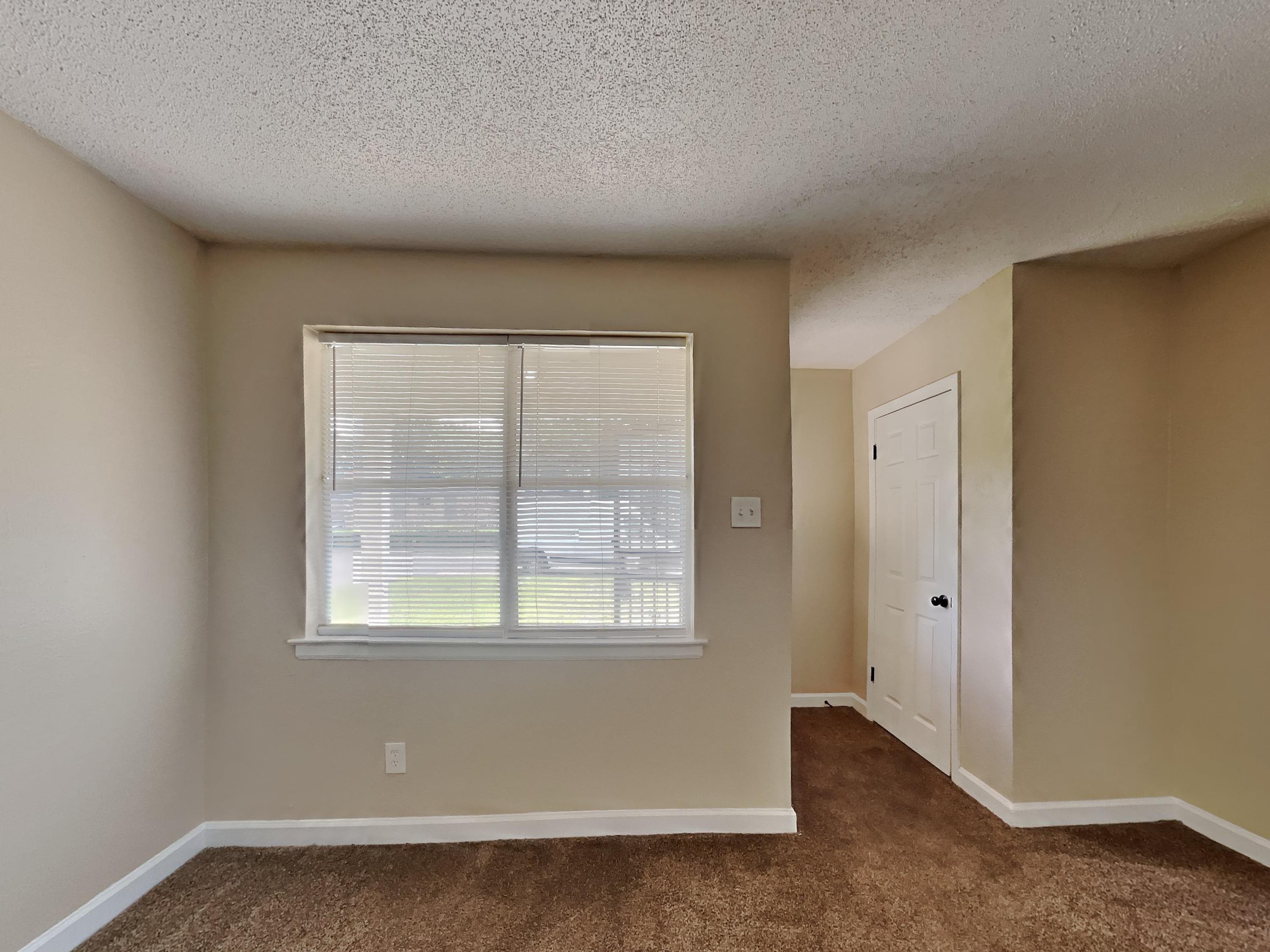 1457 S Cooper St Property Photo 15