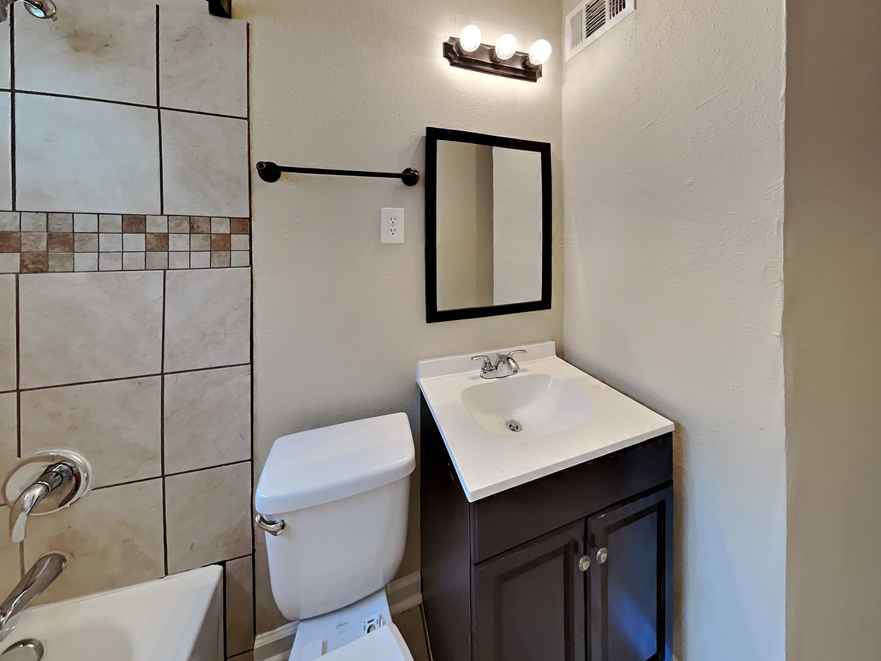 1457 S Cooper St Property Photo 16