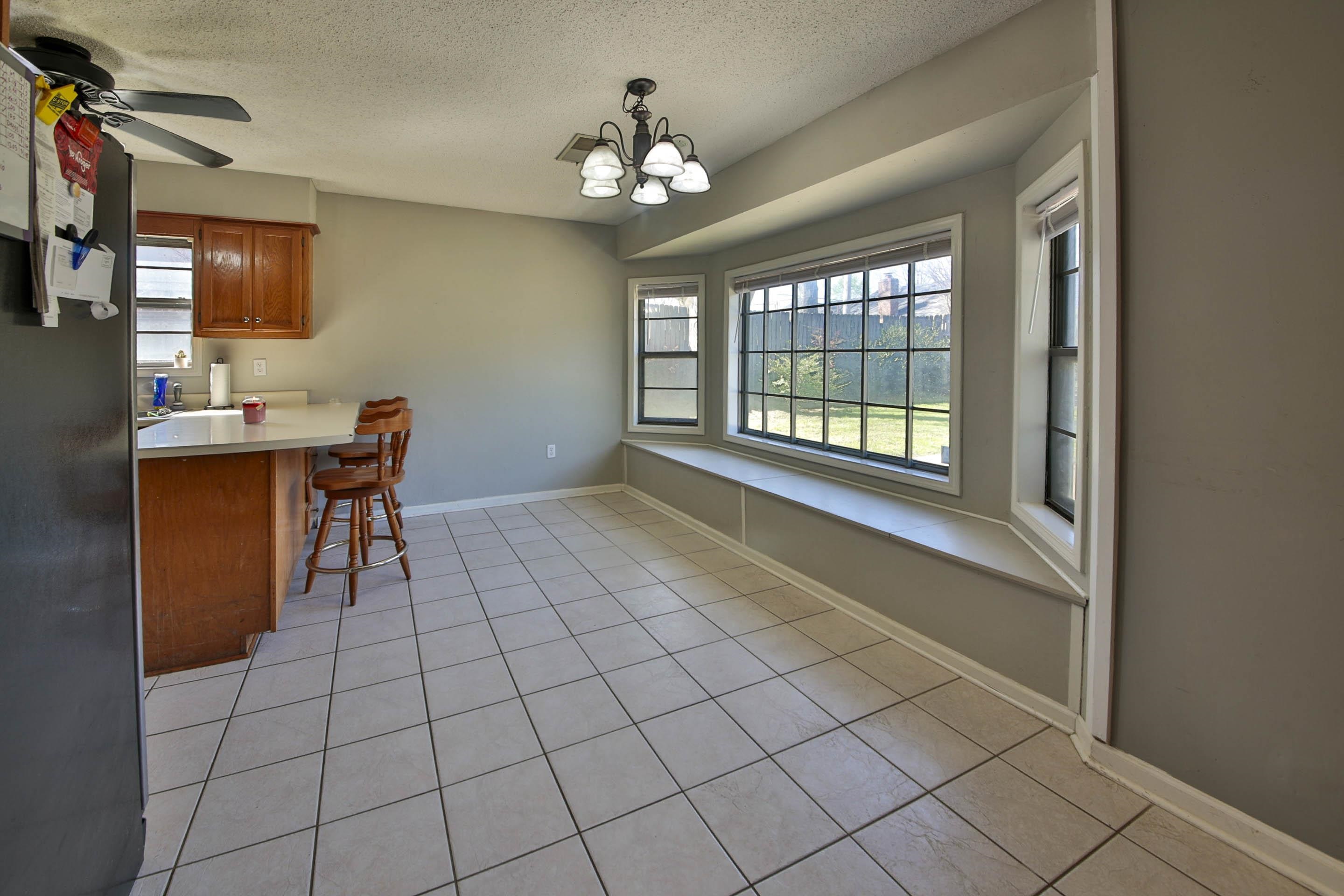 6388 Briergate Dr Property Photo 13