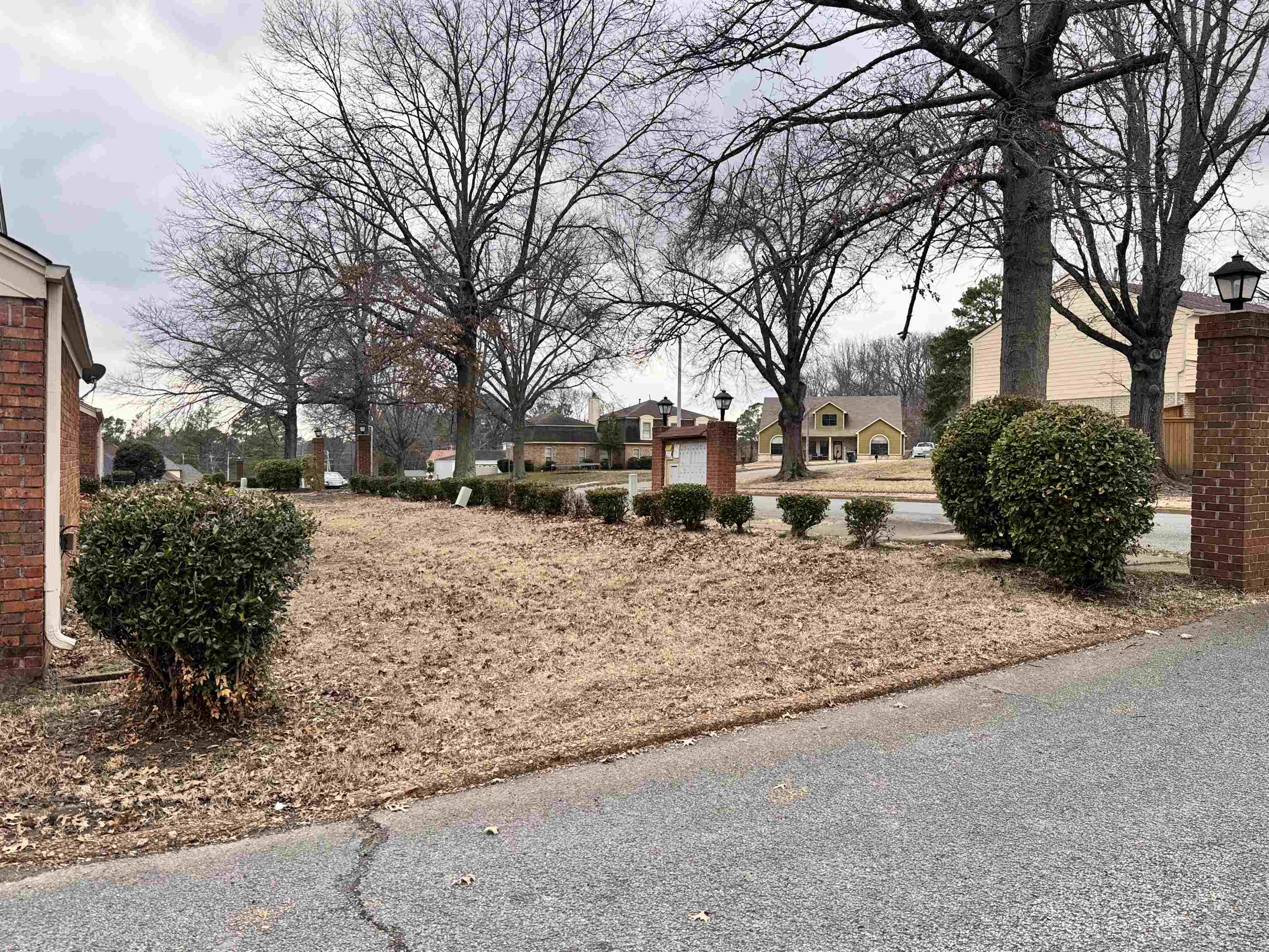 3647 Northcliffe Dr 1 Property Photo 31