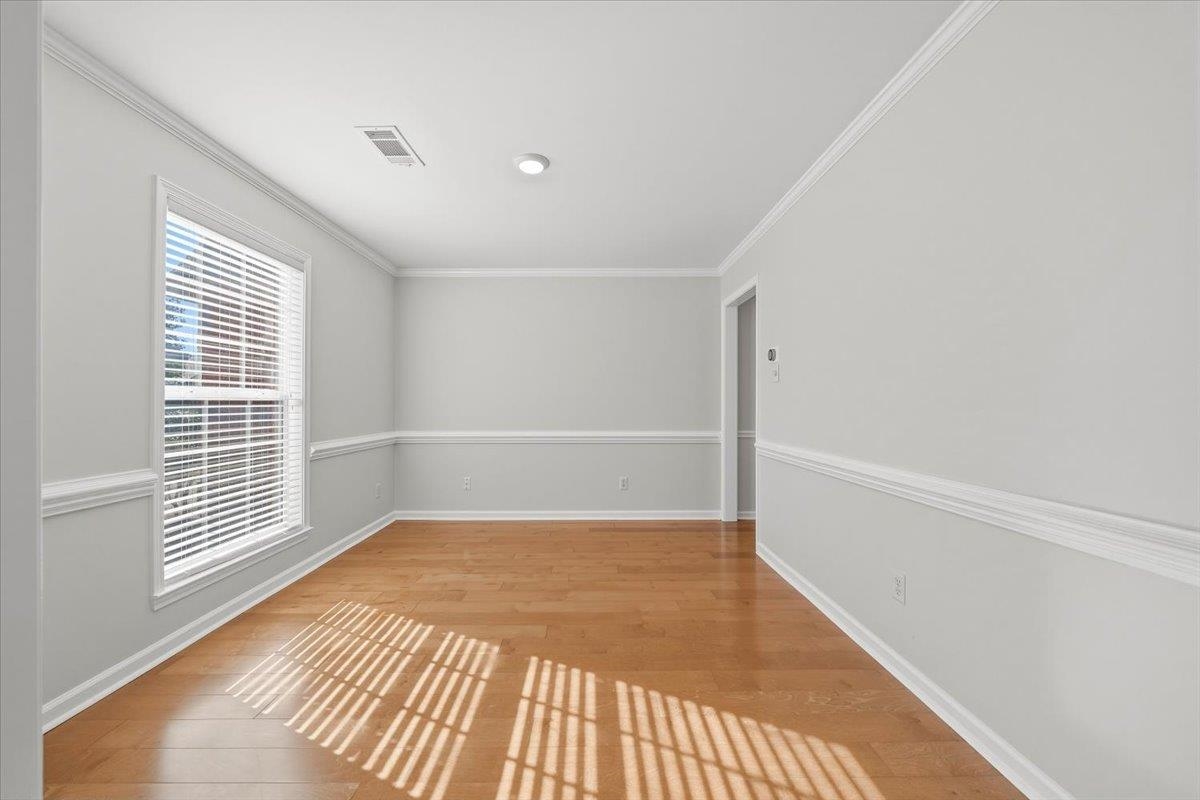 1645 Hailsham Cv Property Photo 5