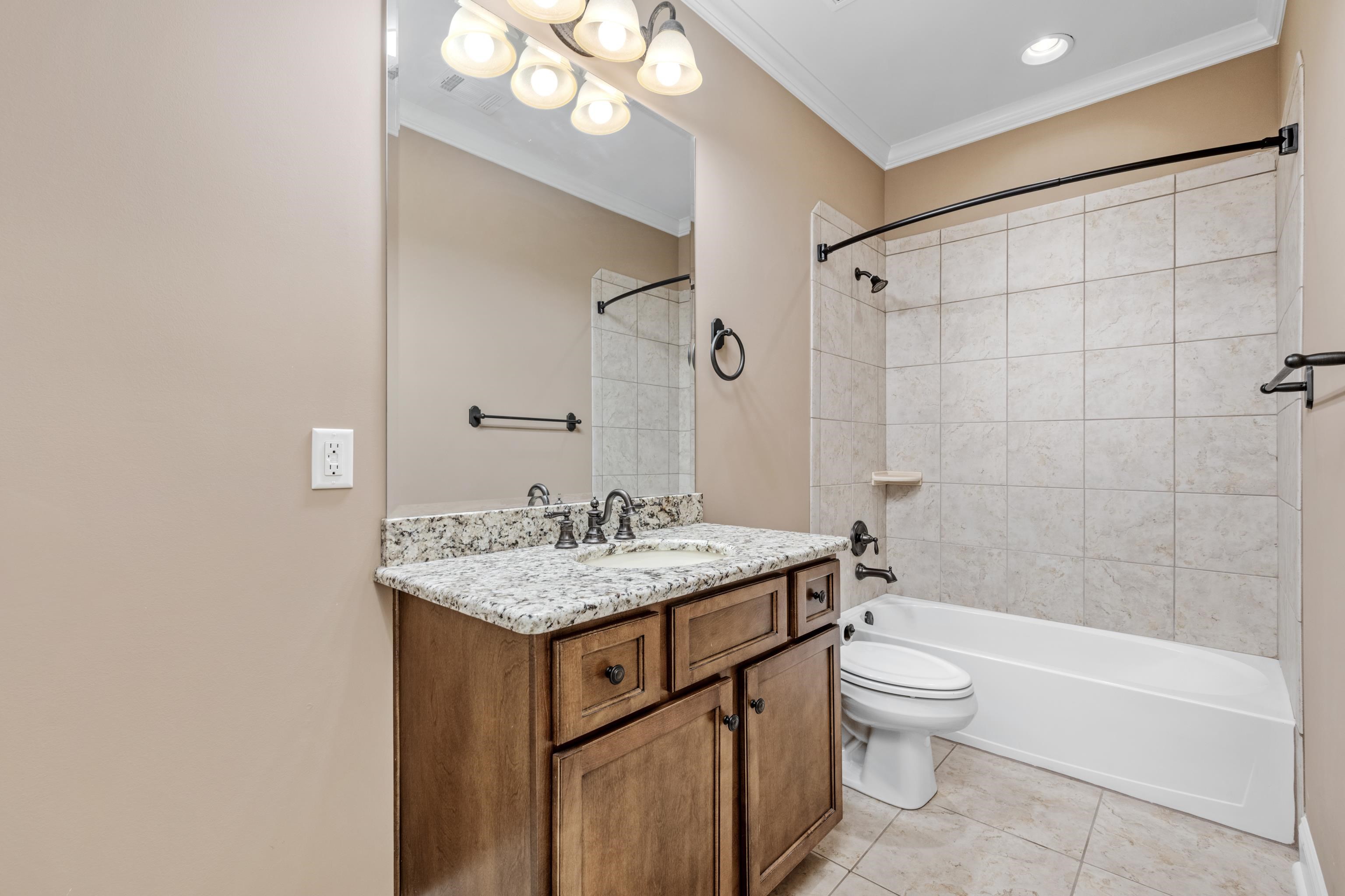 2840 Rue Jordan Cv Property Photo 33